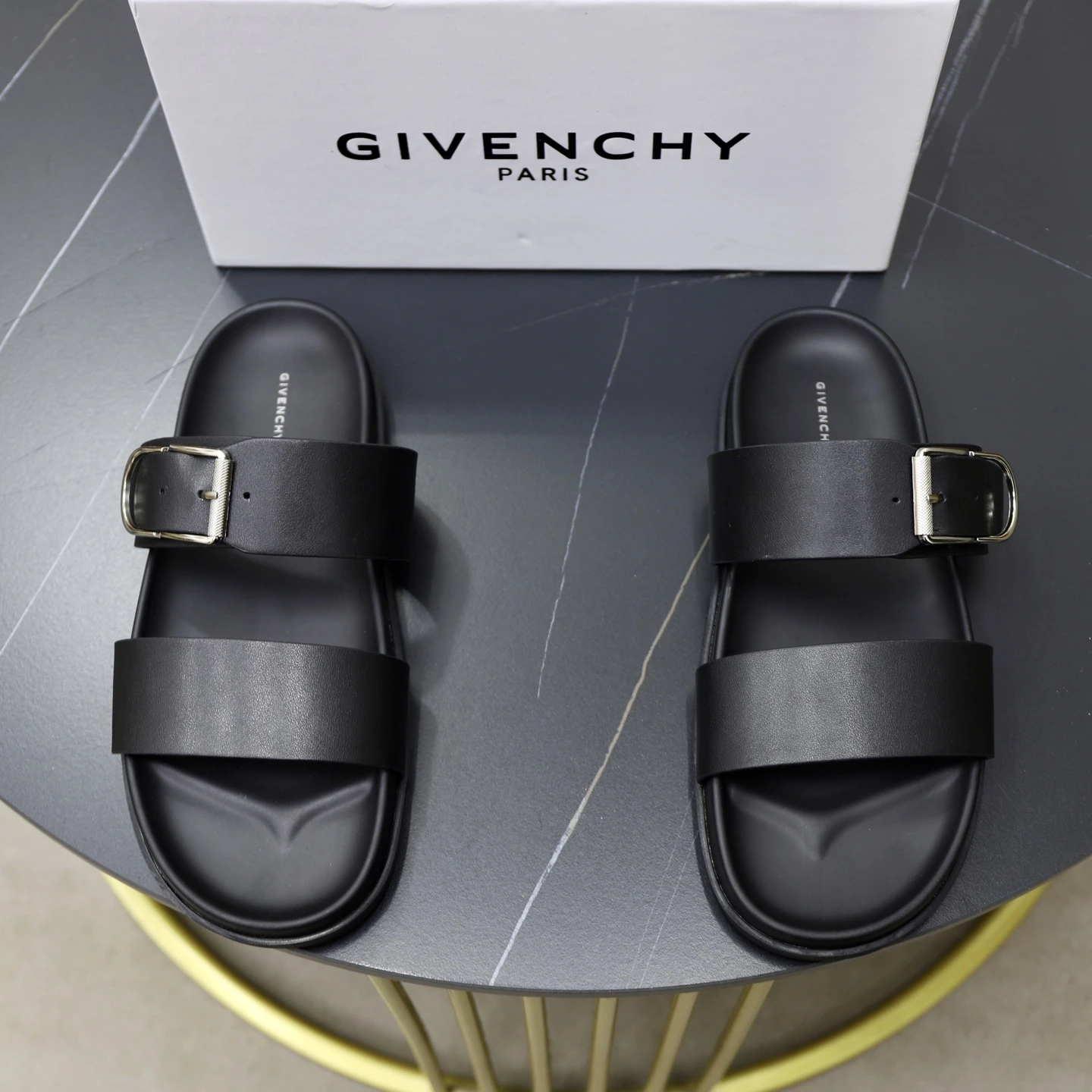 Givenchy Shoes — 6f6ed052