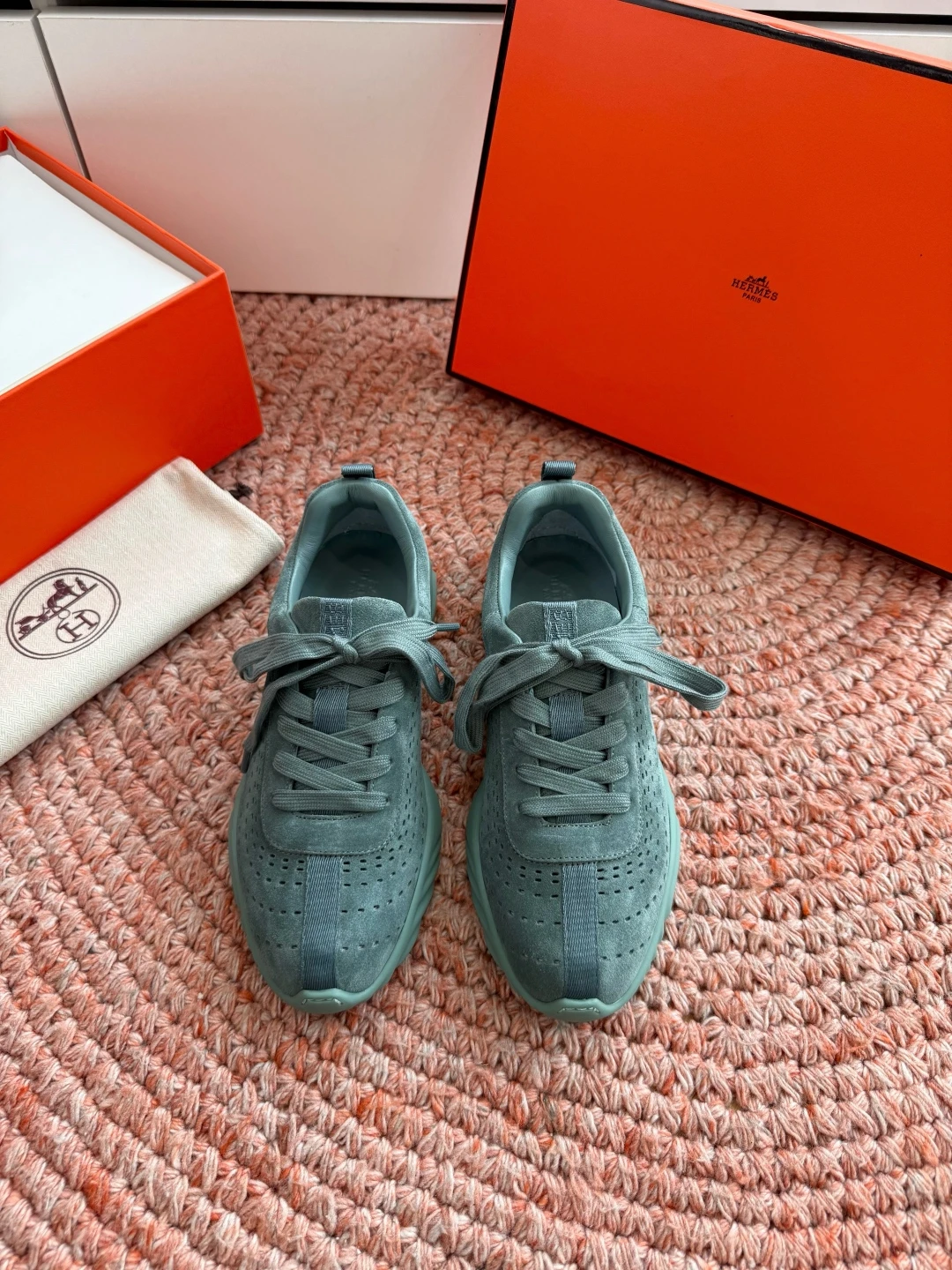 Hermès Sneakers — 15a0ae71