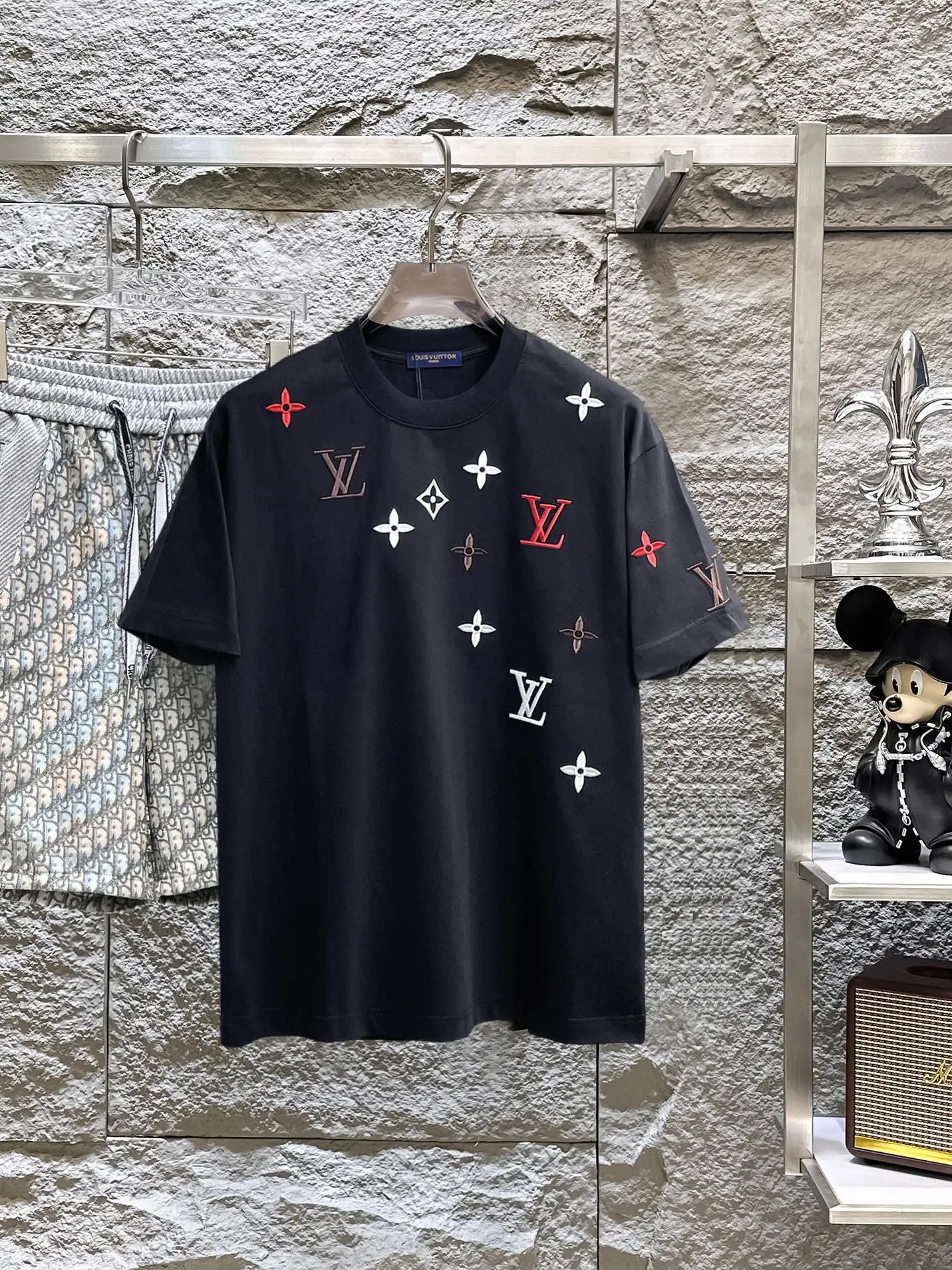 Louis Vuitton T-Shirt — c4fee64b