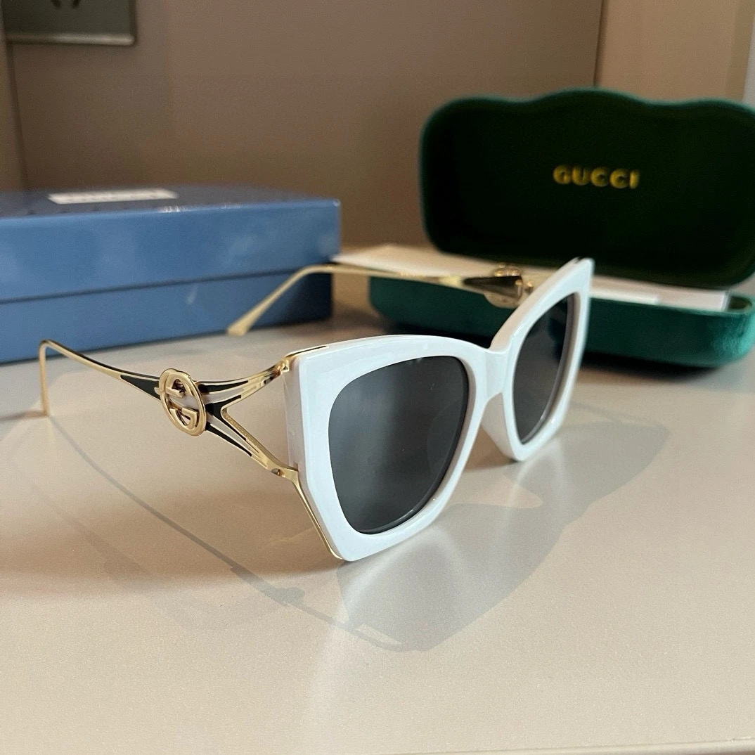 Gucci Eyewear — dd8a92d1