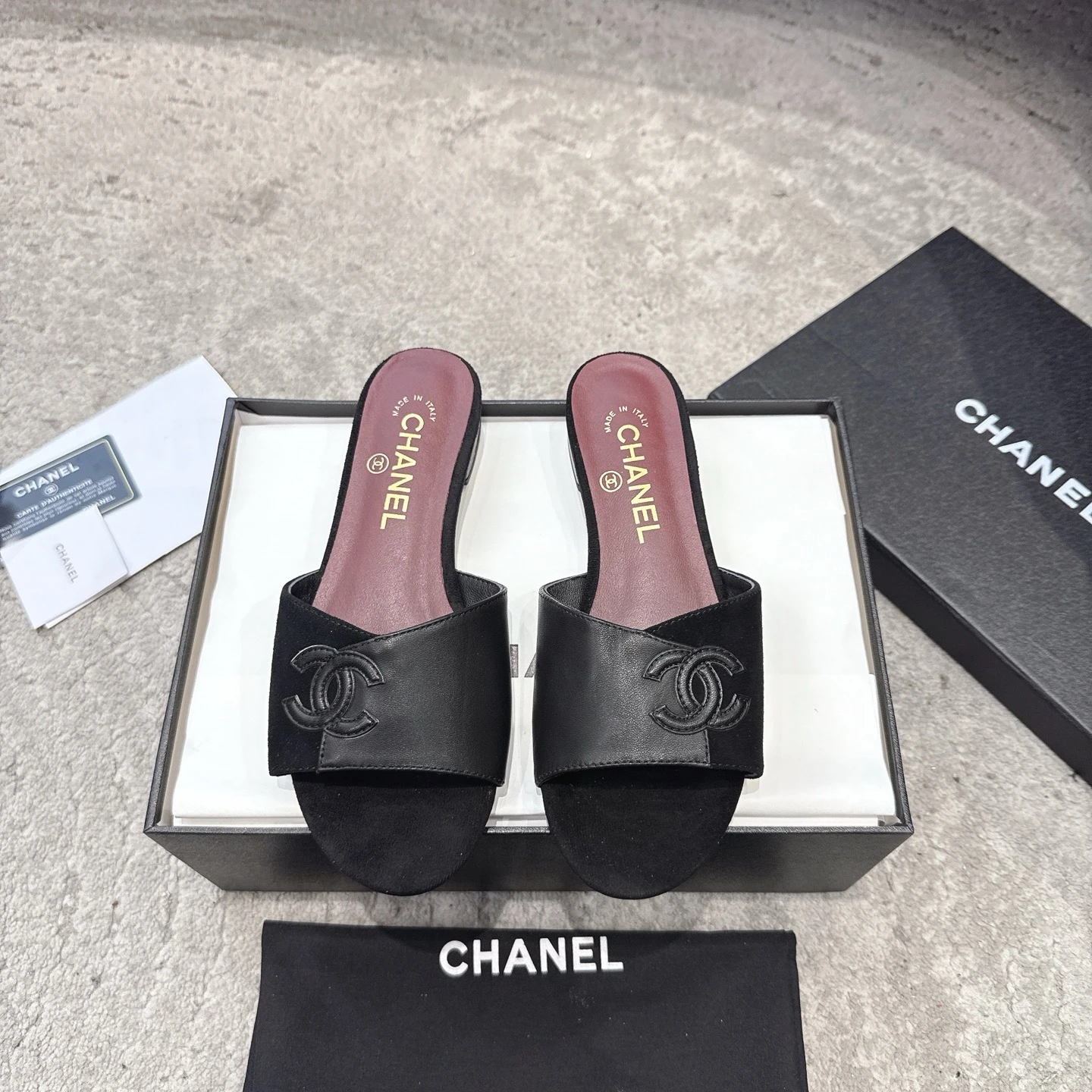 Chanel Slippers — 7ca9526a