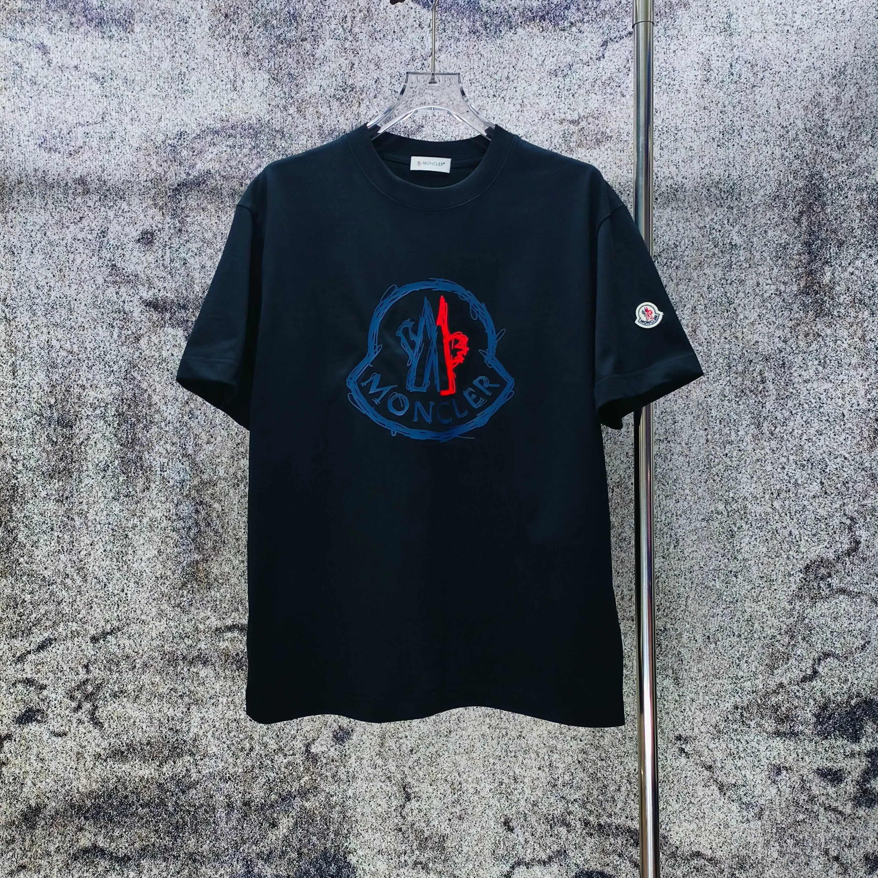 Moncler T-Shirt — 3c64d858