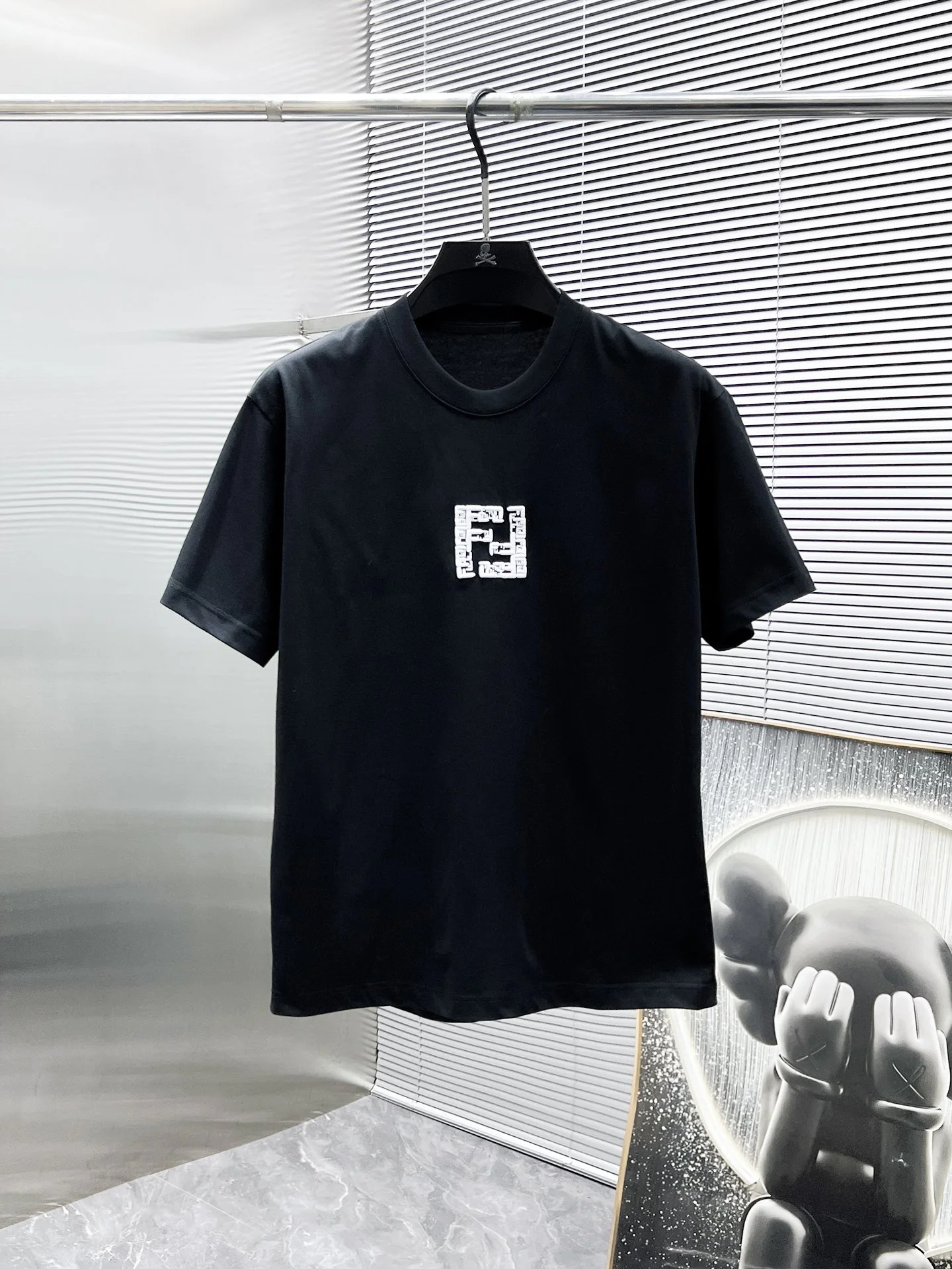 Fendi T-Shirt — 5bf98cc1