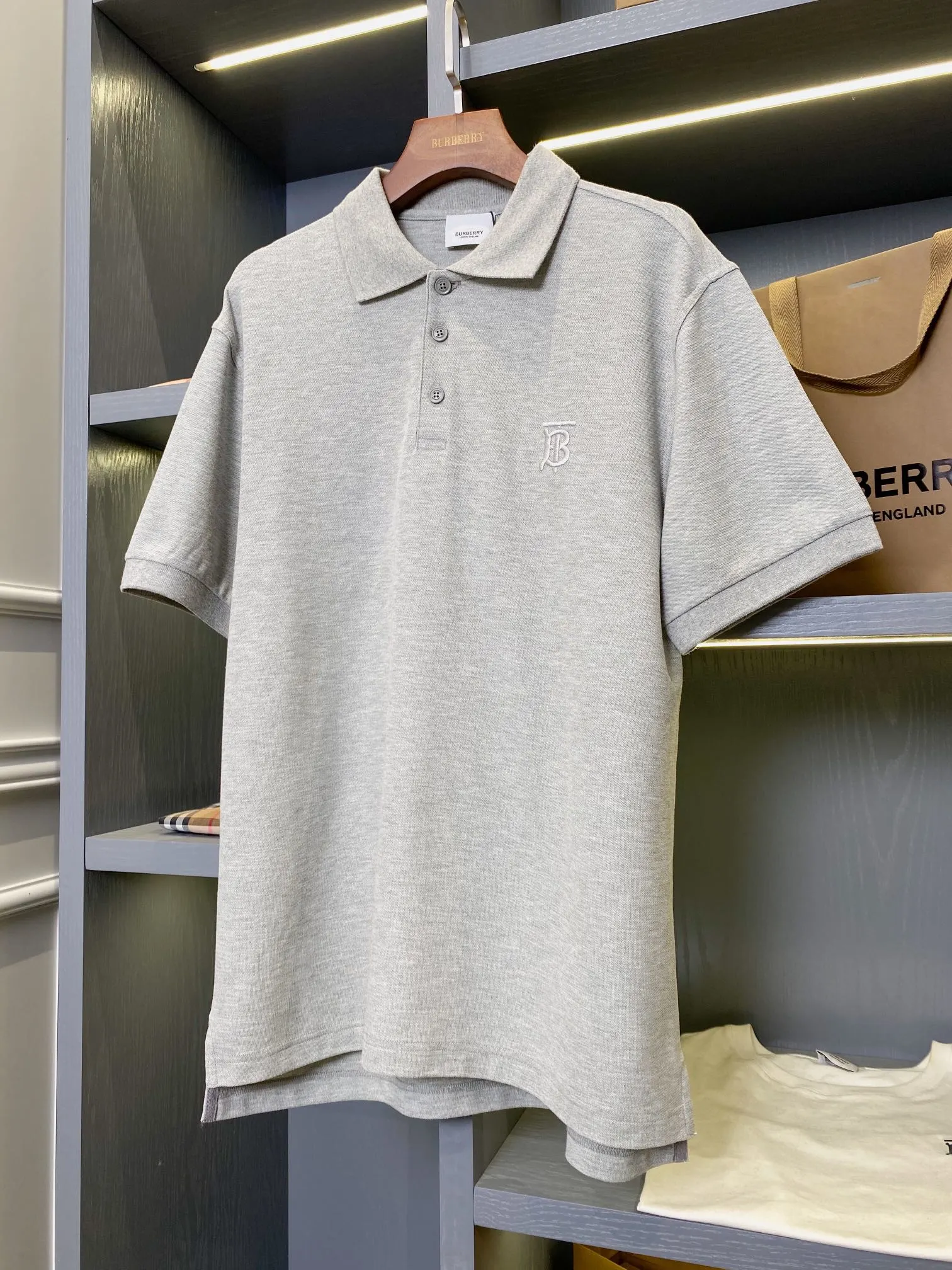 Burberry T-Shirt — ce9bd64d