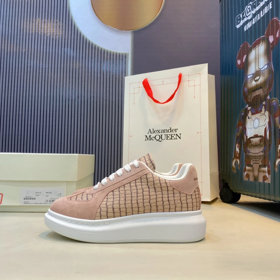 Alexander McQueen Sneakers — d6336c67