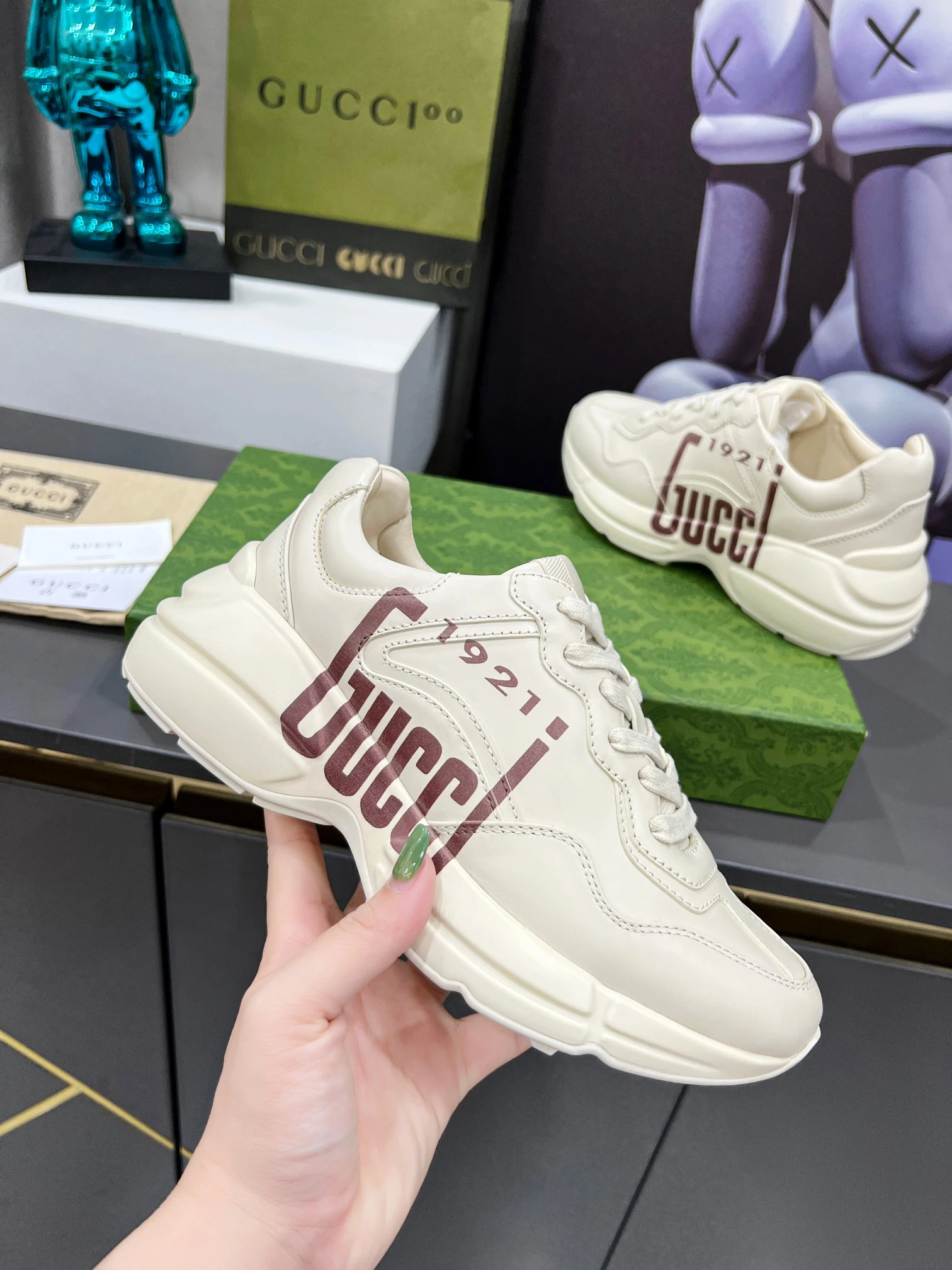 Gucci Shoes — d063ce07