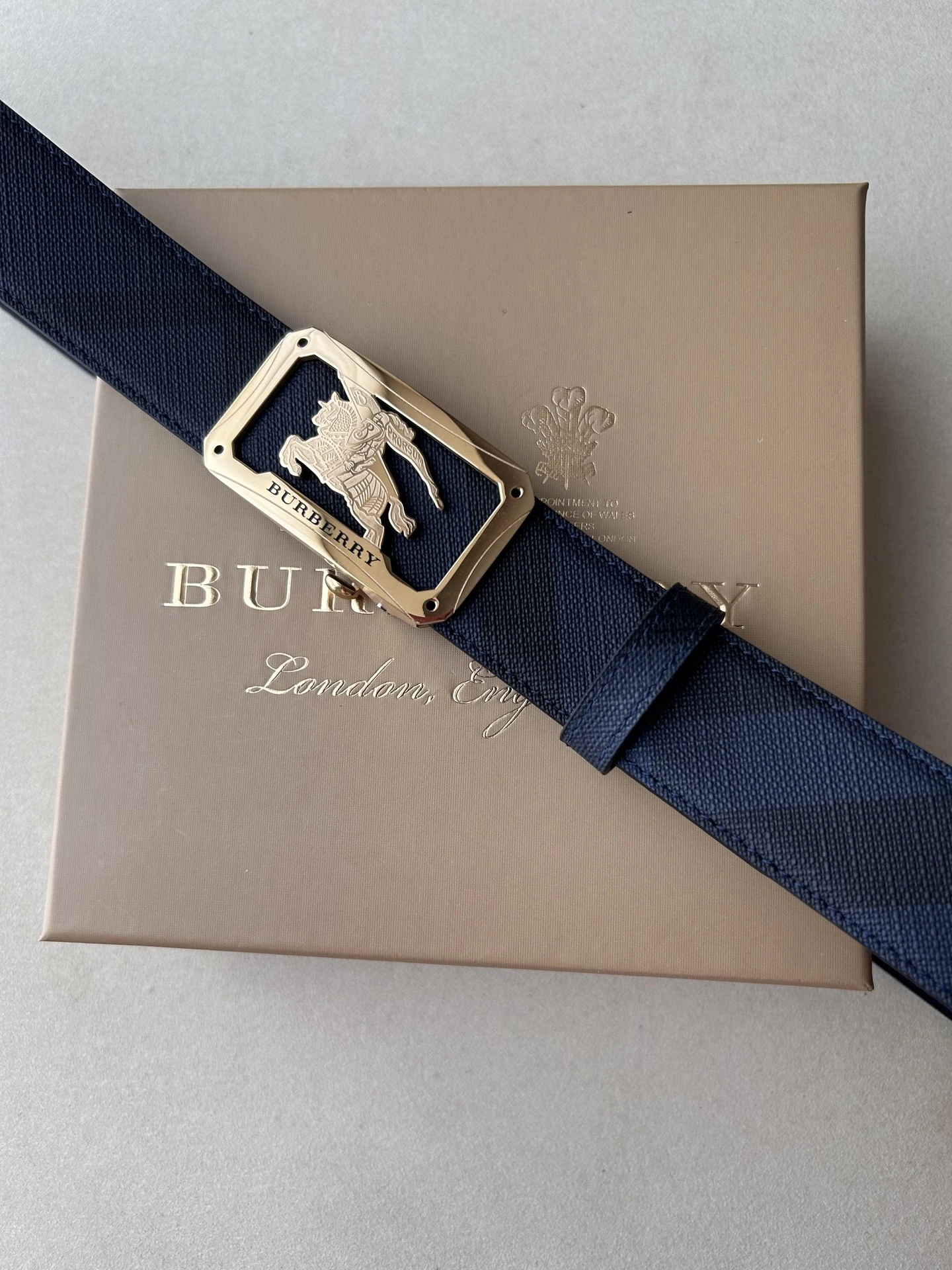 Burberry Belt — 8ea4d3e0