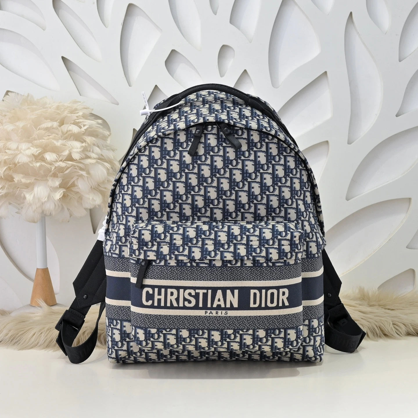 Dior Bag — eb6b8c40