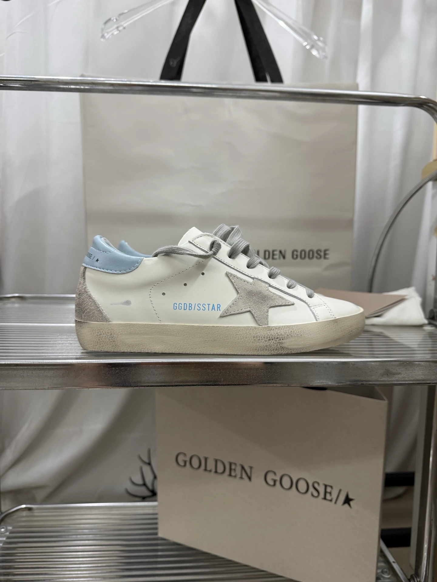 Golden Goose Sneakers — 454d4398