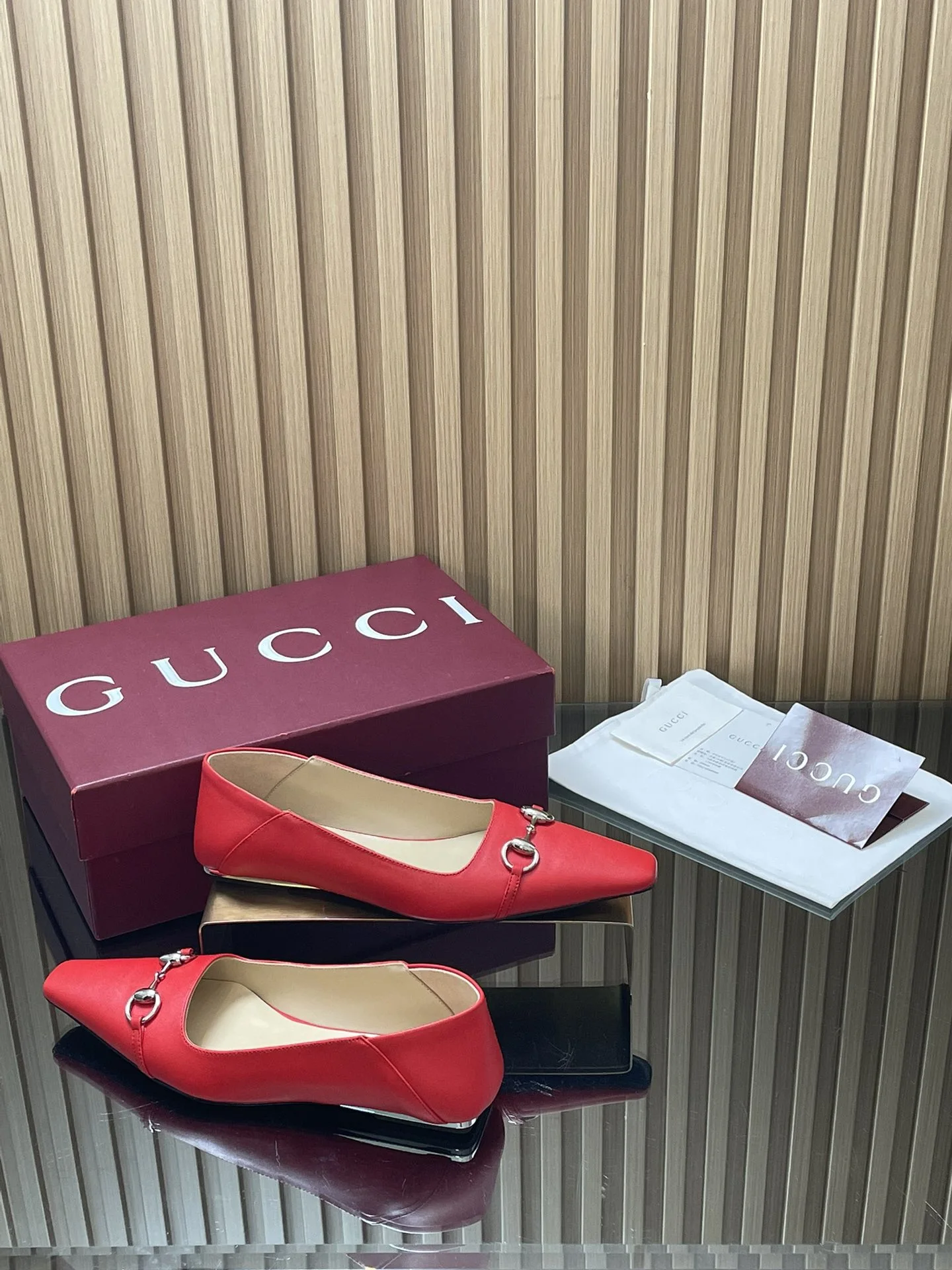 Gucci Loafers — 0a2489fc
