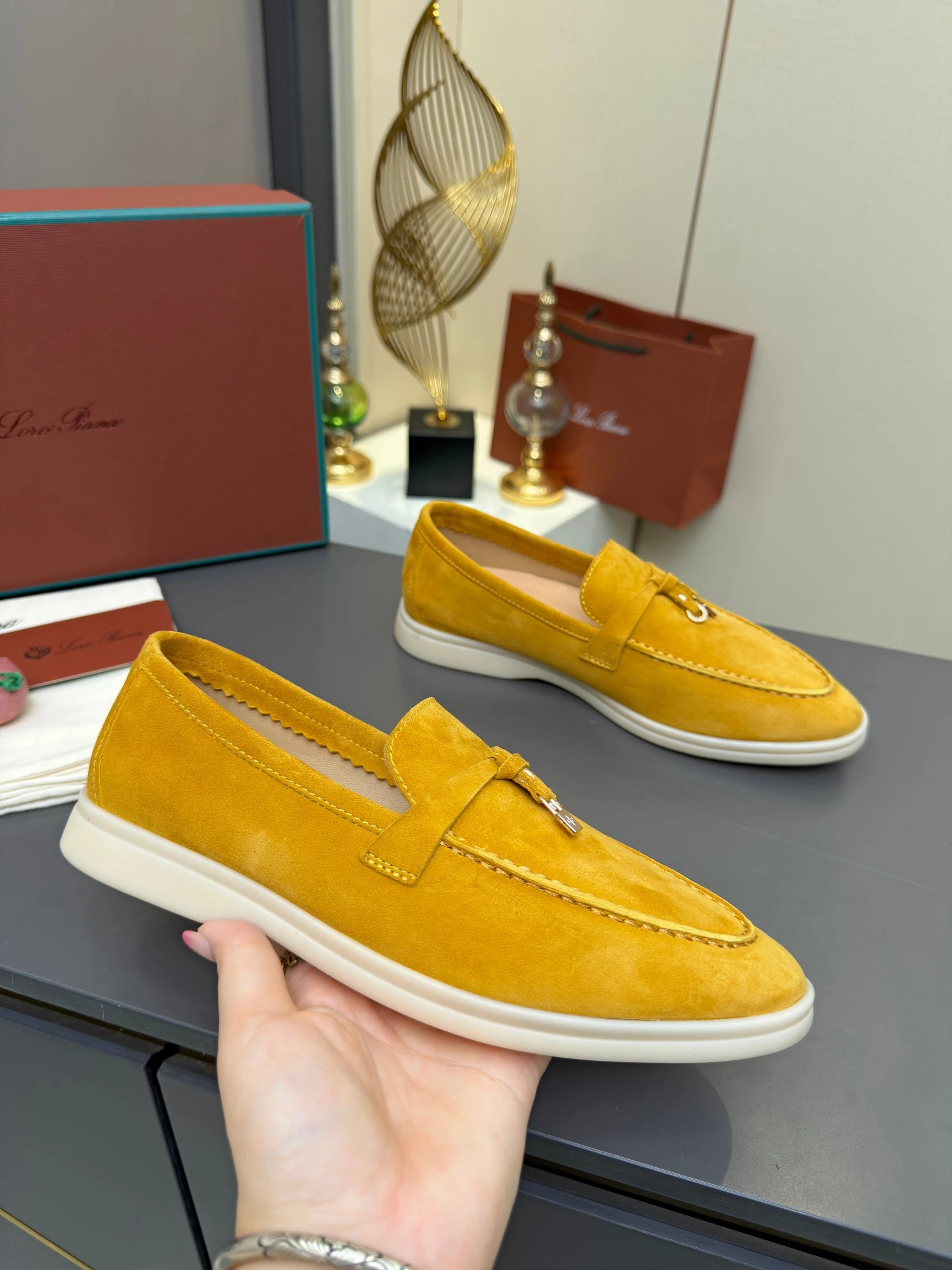 Loro Piana Sneakers — 46888014