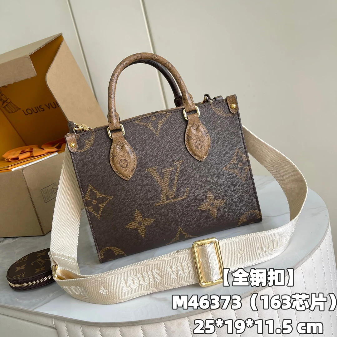 Louis Vuitton Bag — b426d4ce