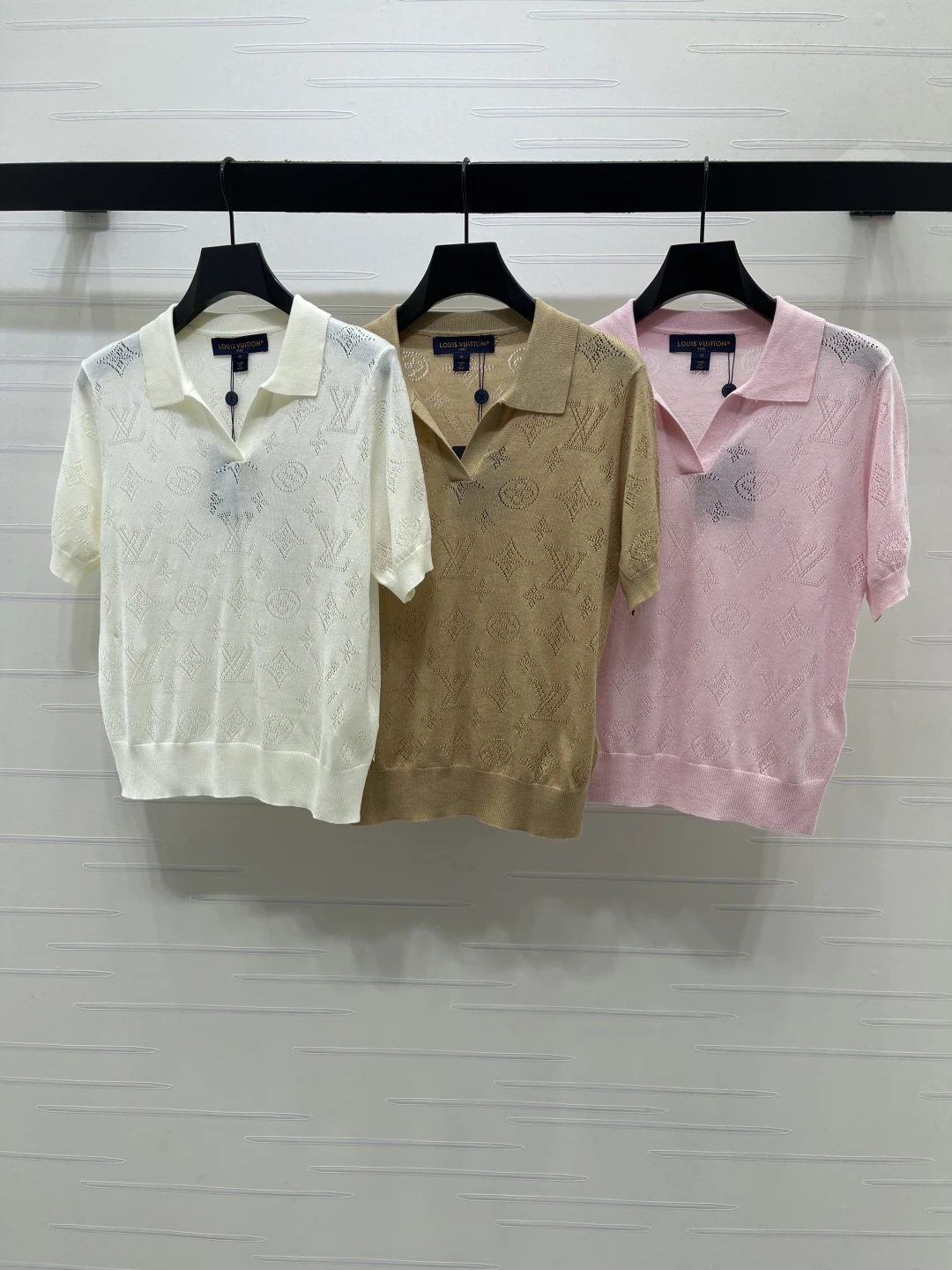 Knitwear — c3054f6a