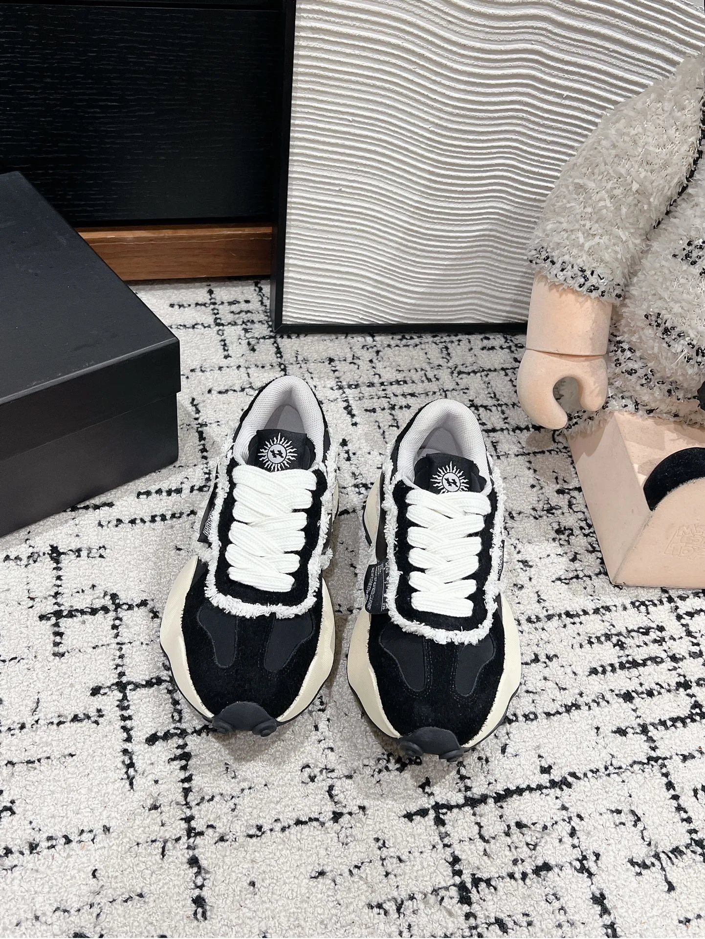 XVESSEL Sneakers — faf0c4b2