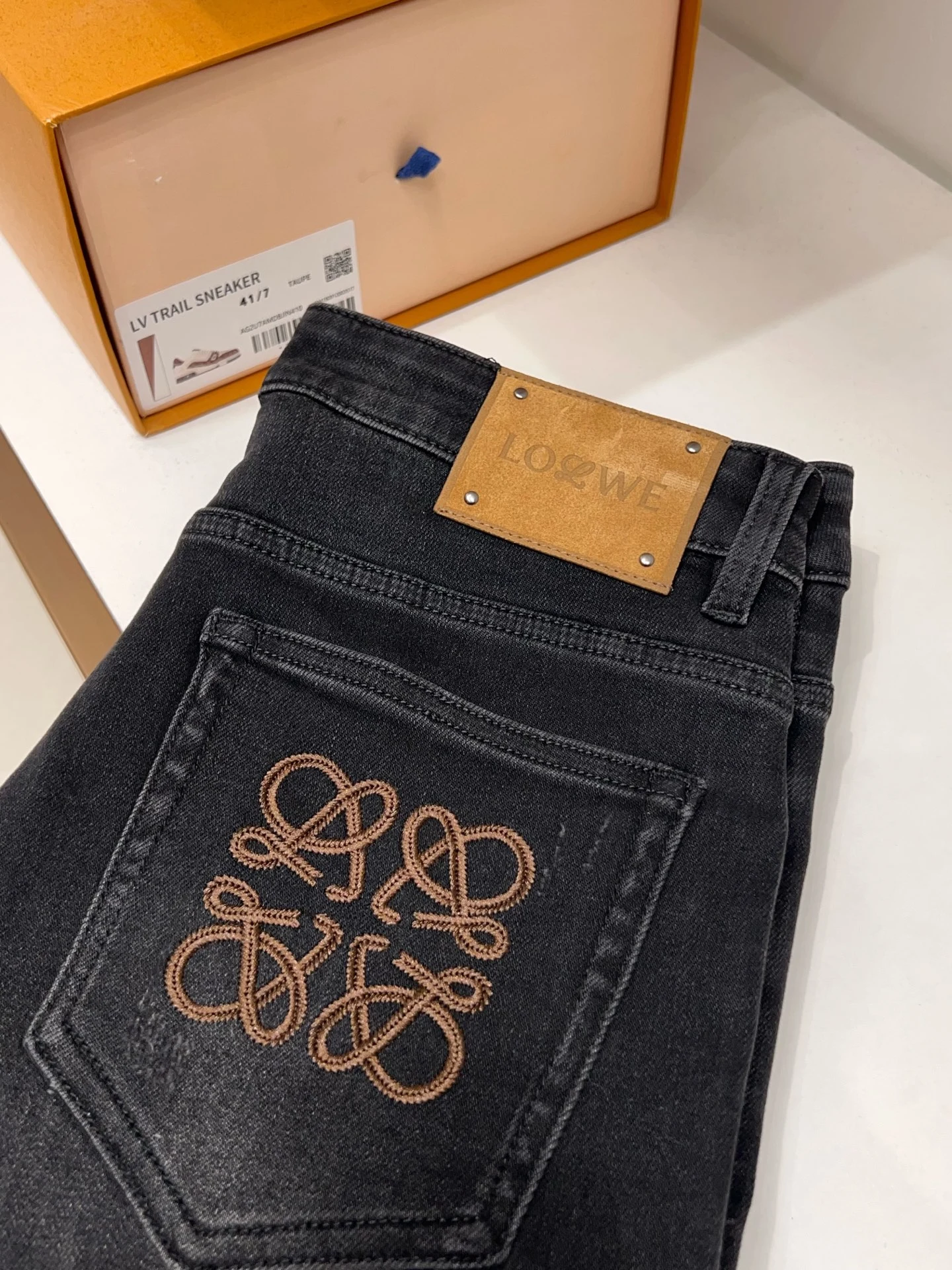 Jeans — baa01861