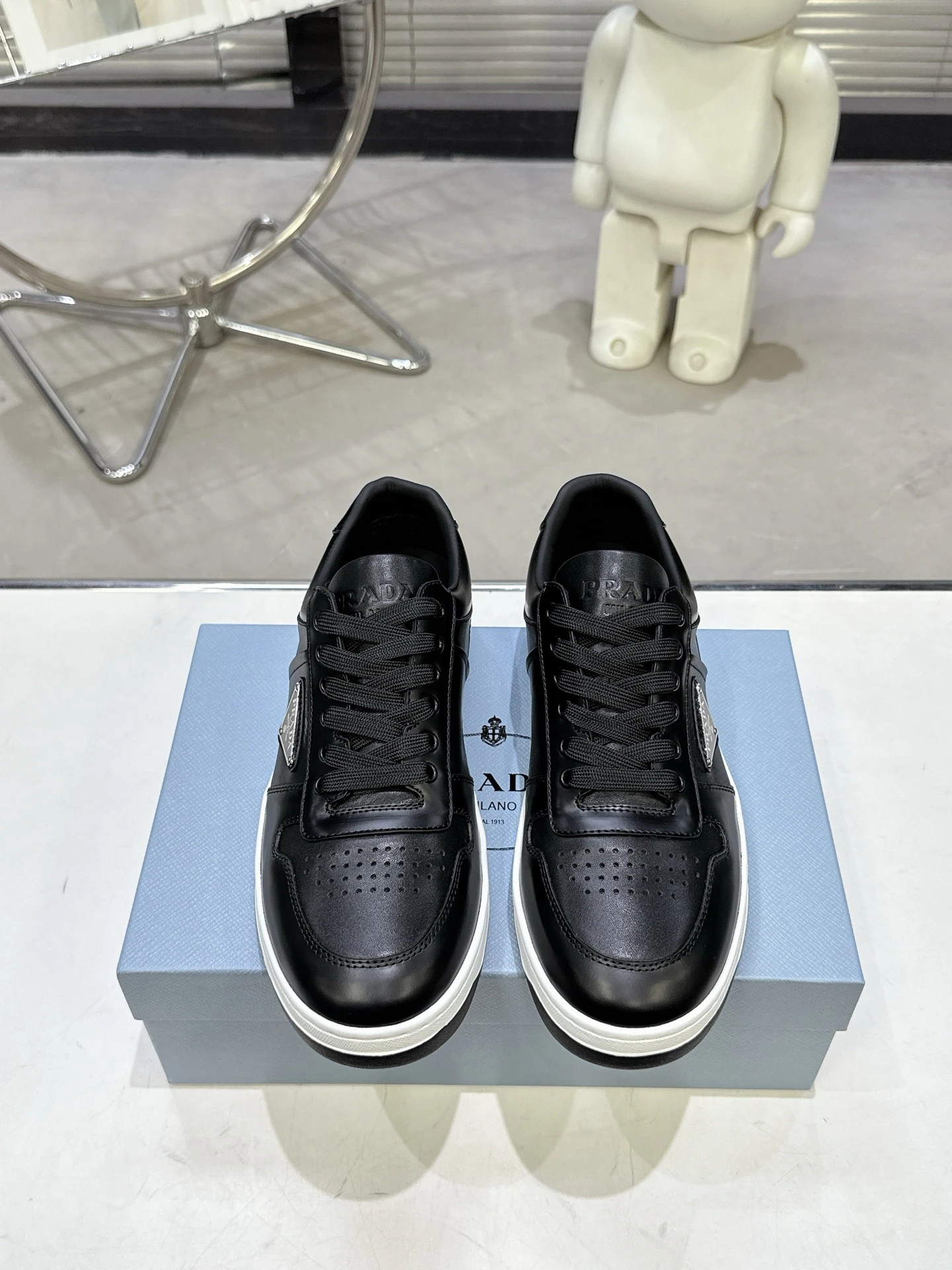 Prada Sneakers — 182a8cb6