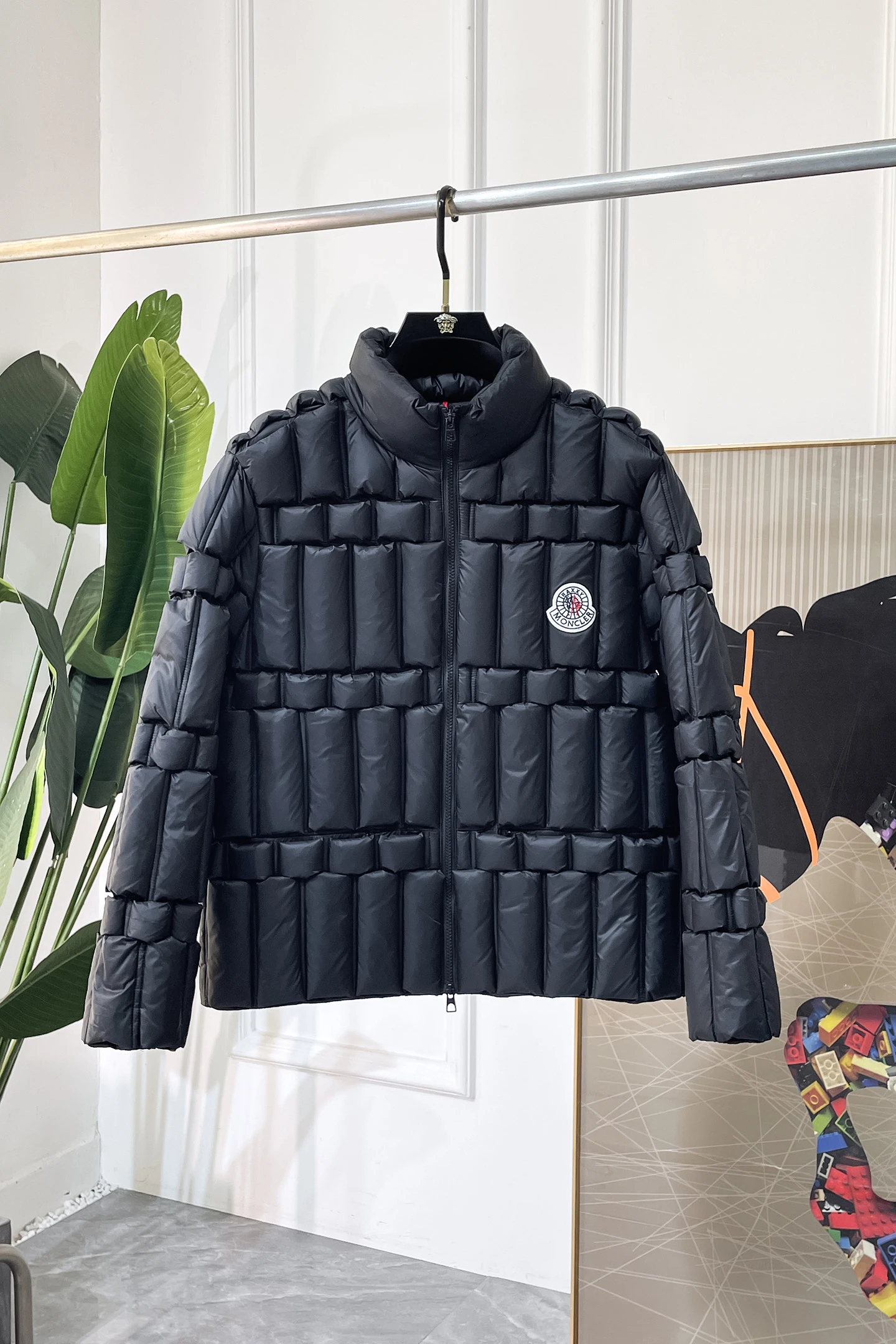 Moncler Down Jacket — a548d373