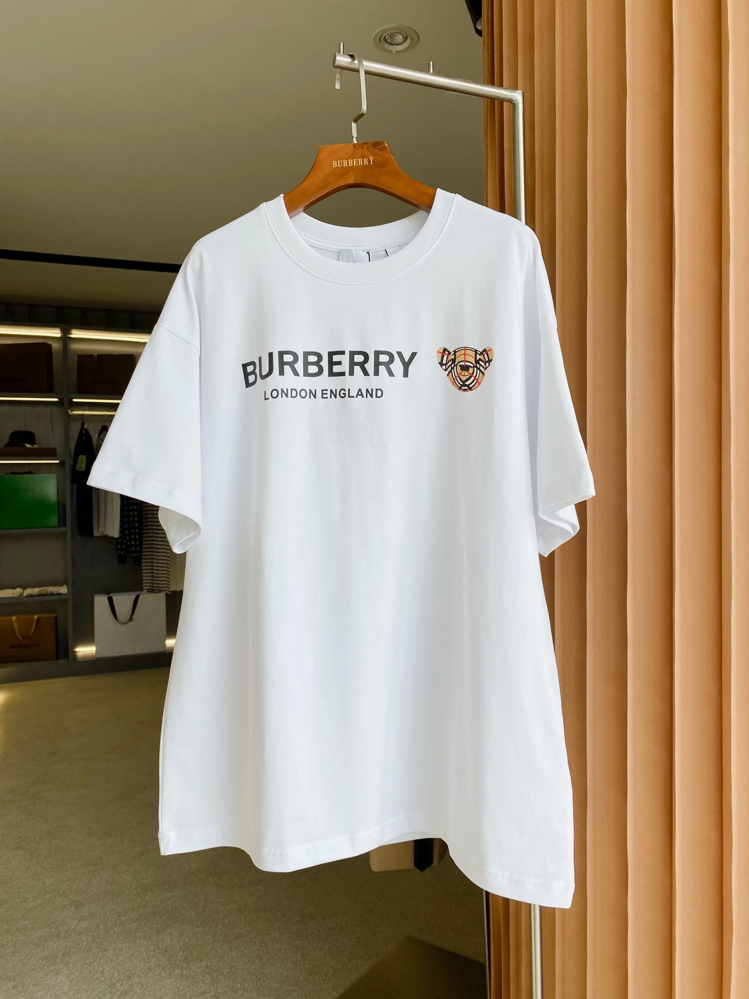 Burberry T-Shirt — 3d14a90d