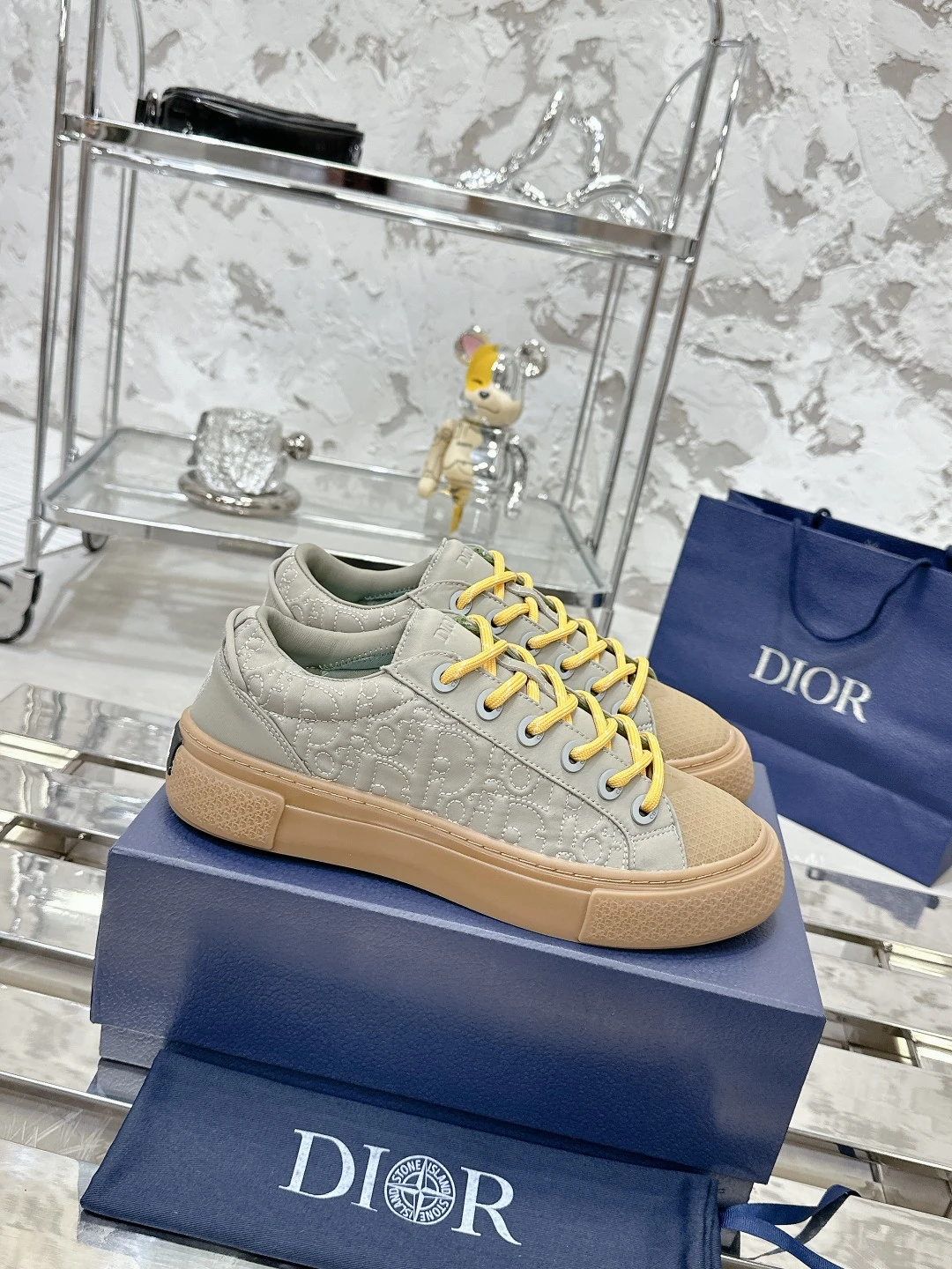 Dior Sneakers — c03e215c