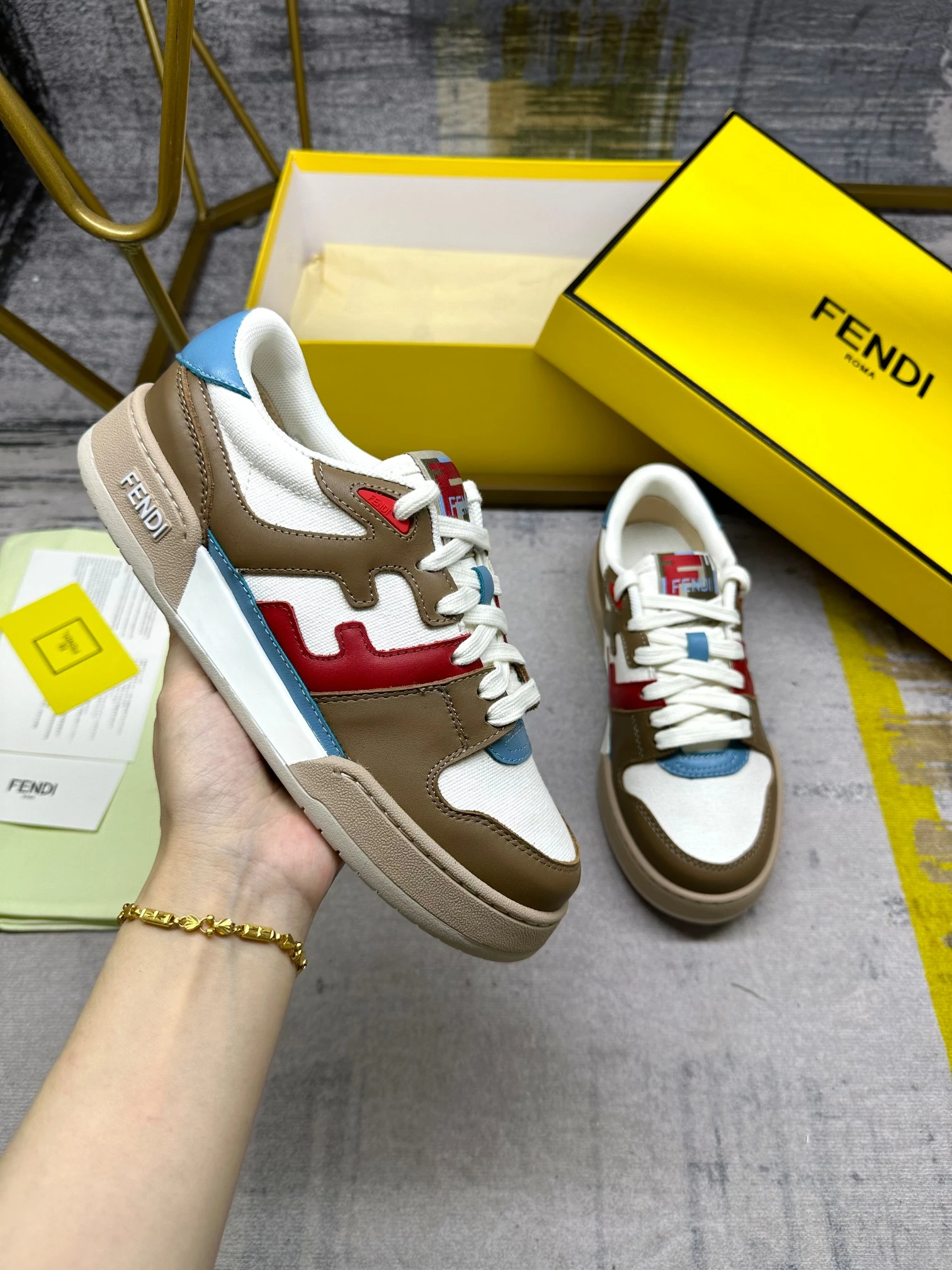 Fendi Sneakers — dff21859