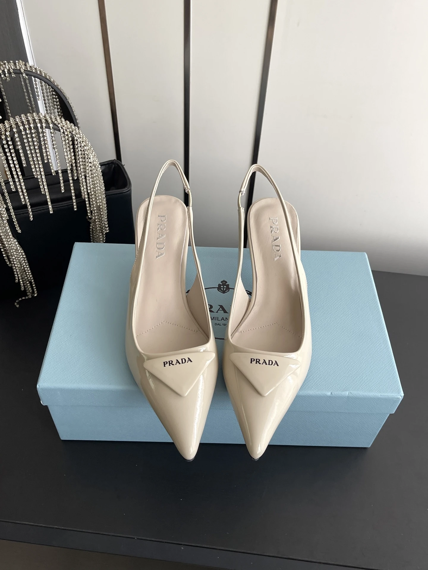 Heels — d58ba000