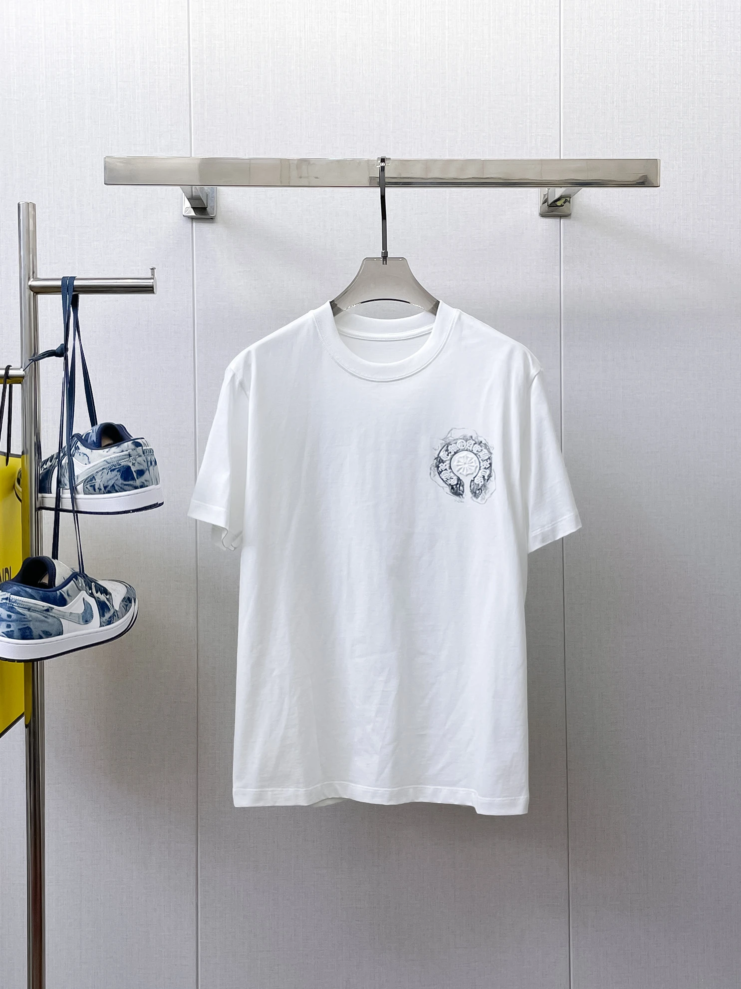 Chrome Hearts T-Shirt — a49e9d5a