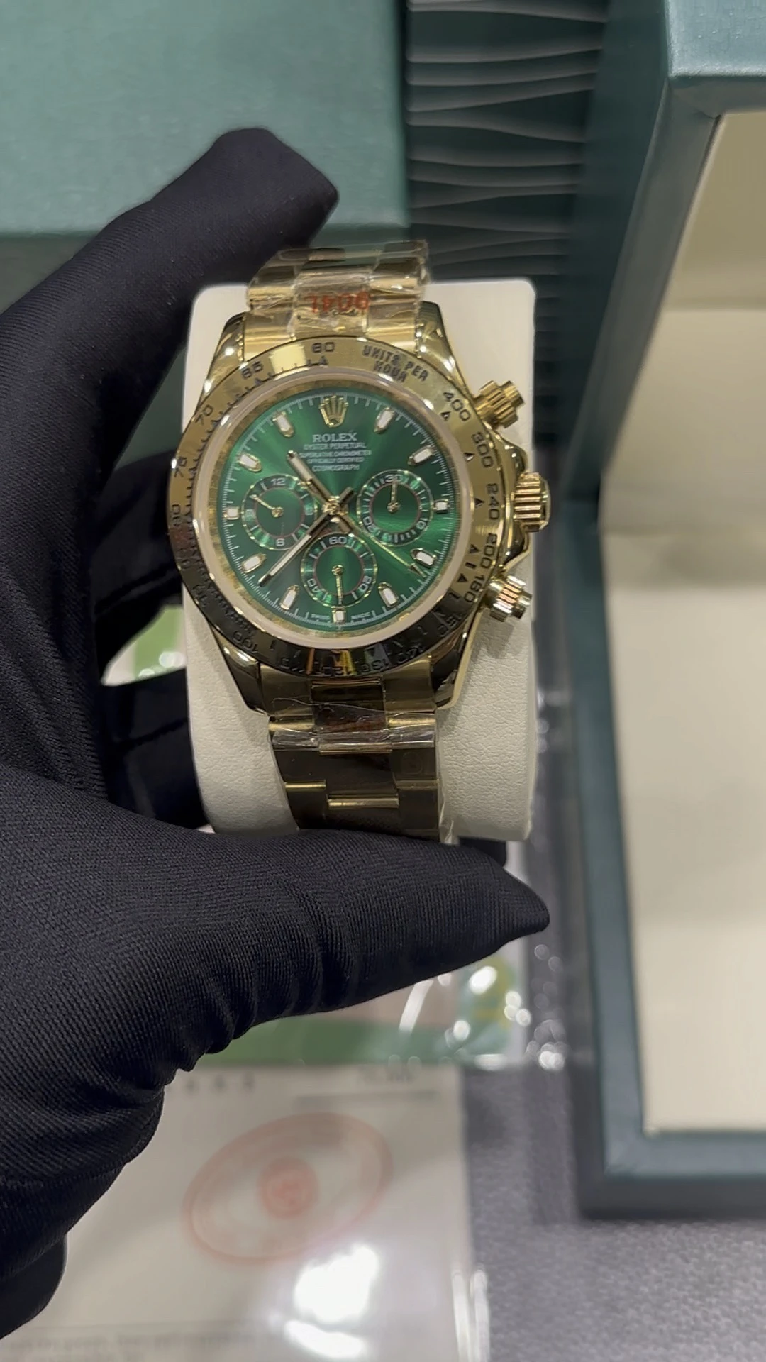 Rolex Watch — 08240bb4