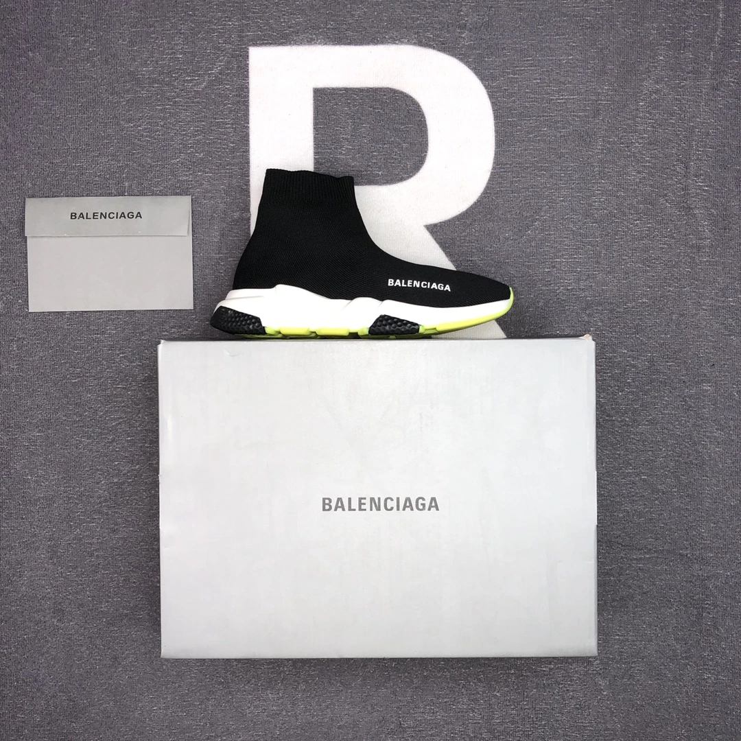 Balenciaga Sneakers — 263d1f9b