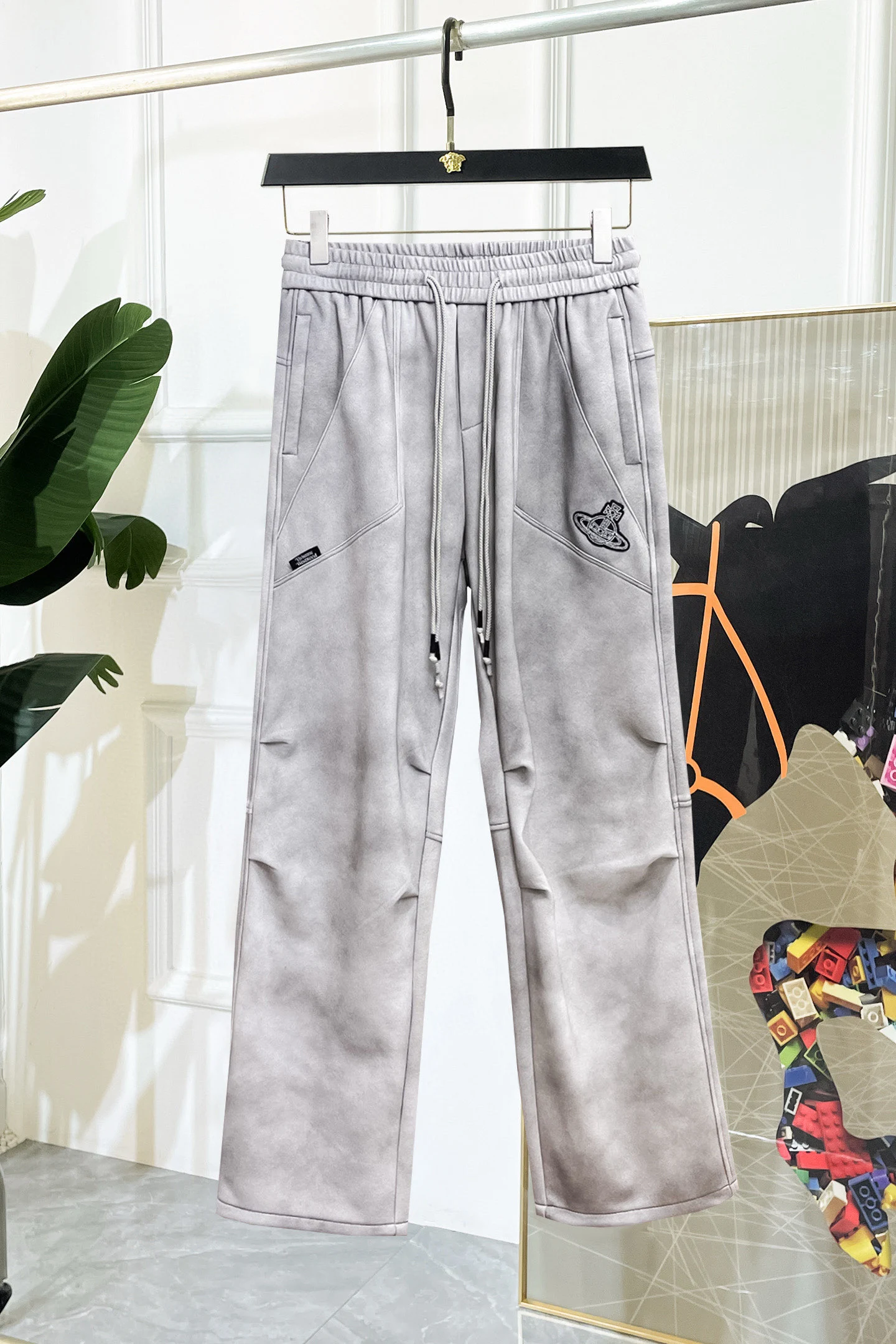 Trousers — 14f2845f