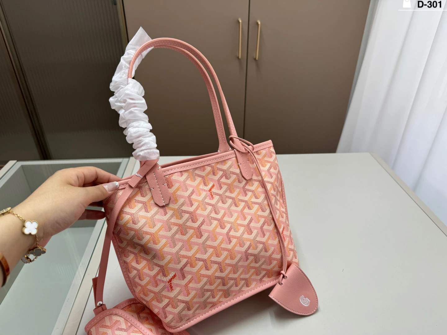 Goyard Bag — 8545b5c2
