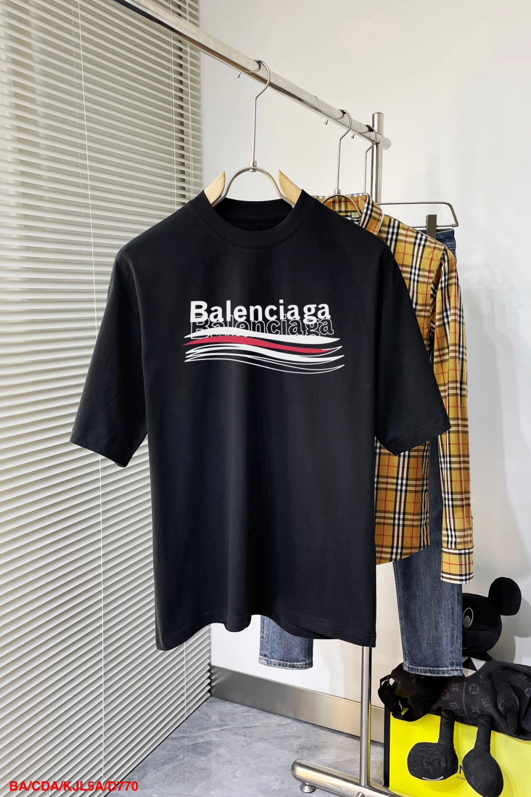 Balenciaga T-Shirt — 72ec7d75