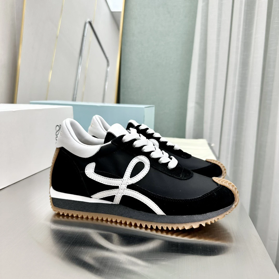 Loewe Sneakers — 3ab32e29