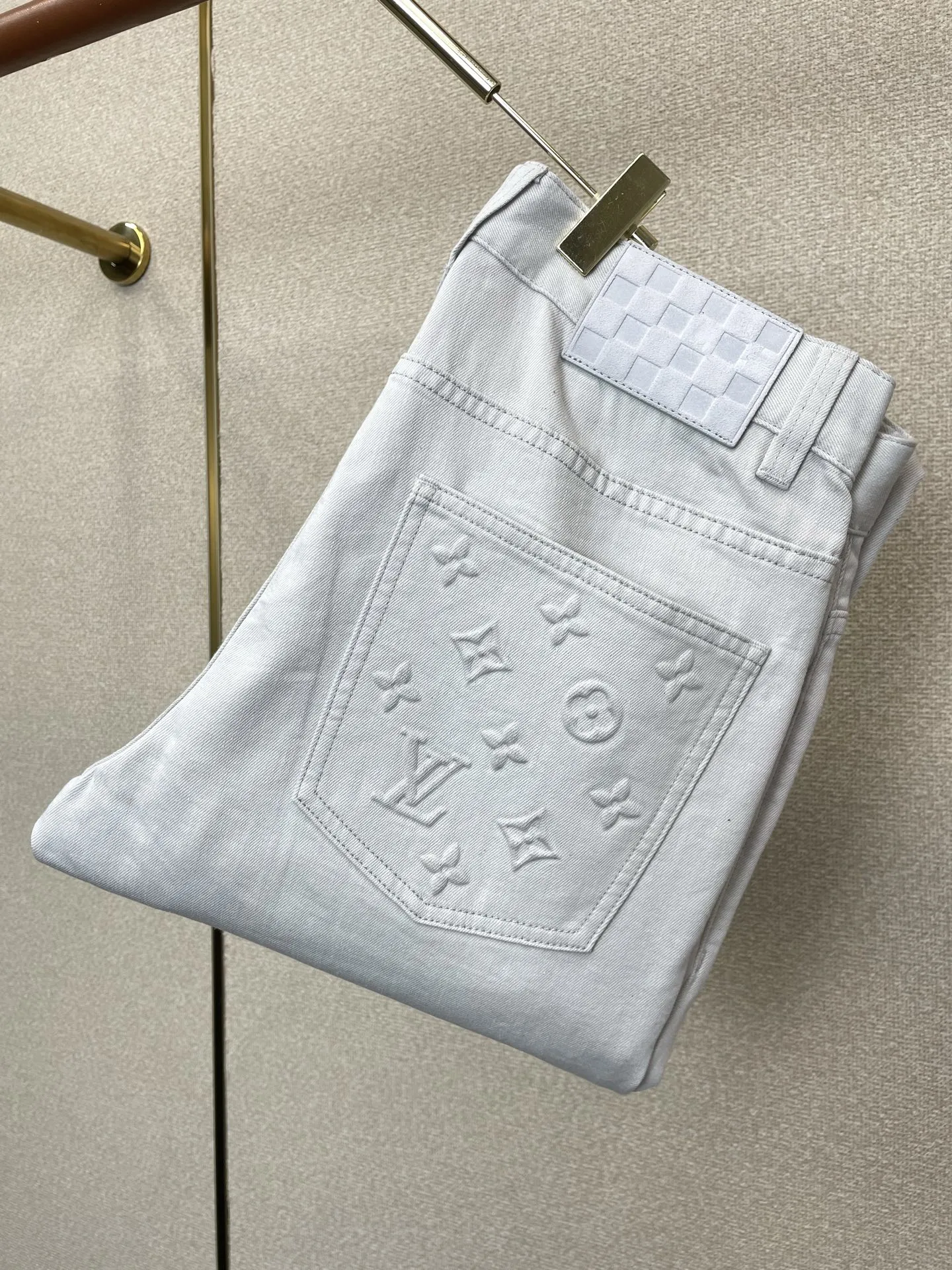 Louis Vuitton Jeans — ee2106b9
