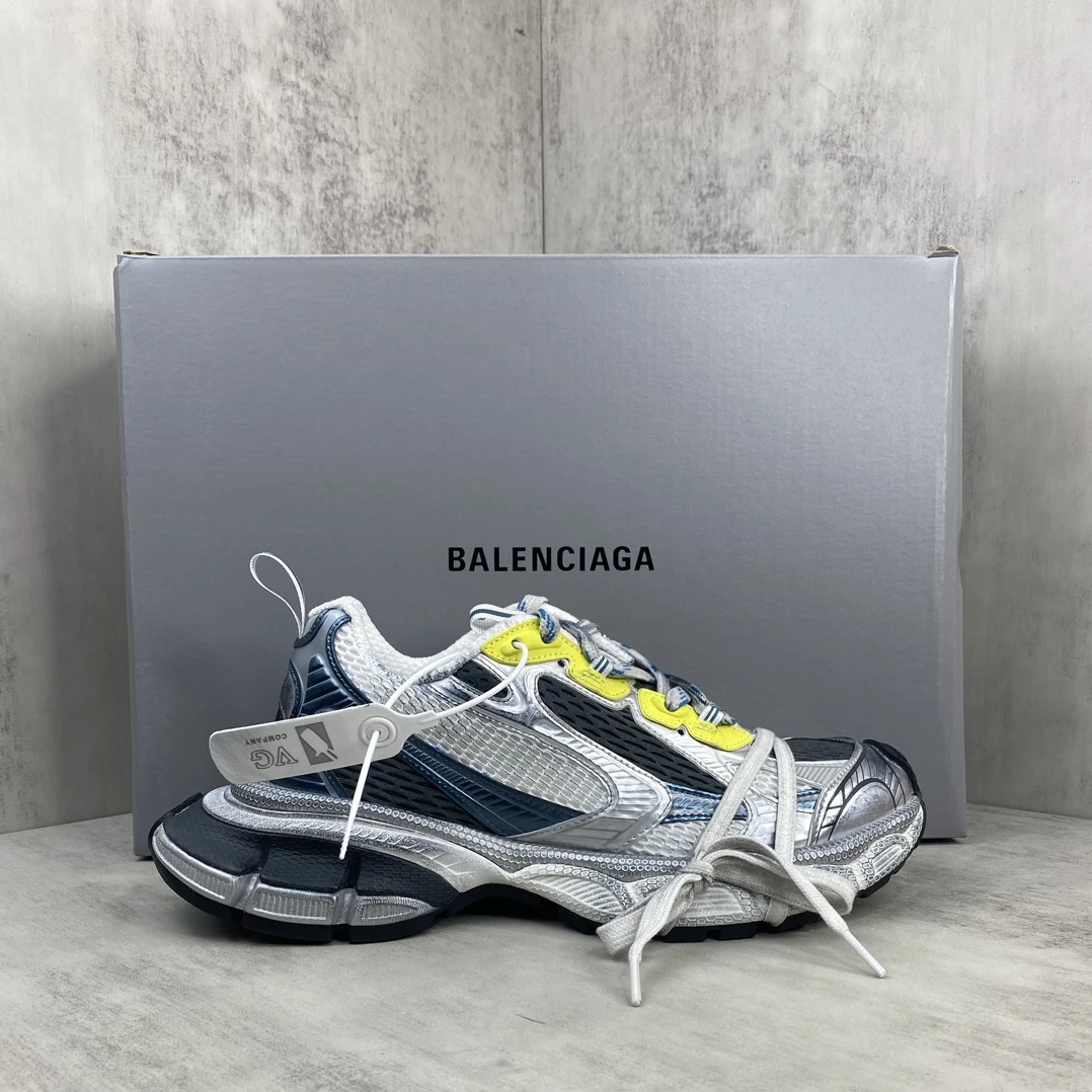 Balenciaga Sneakers — 114ec381