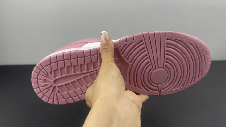 Nike Shoes — 0bde9322