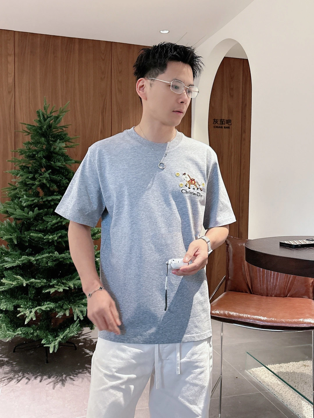 Dior T-Shirt — 6d8638f2