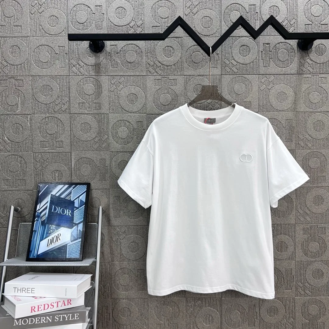 Dior T-Shirt — 4f48d8d0