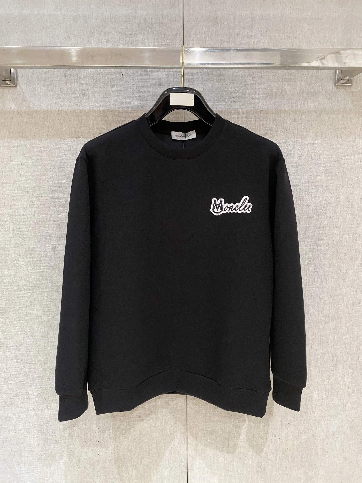 Moncler Sweatshirts — 1d5dd872