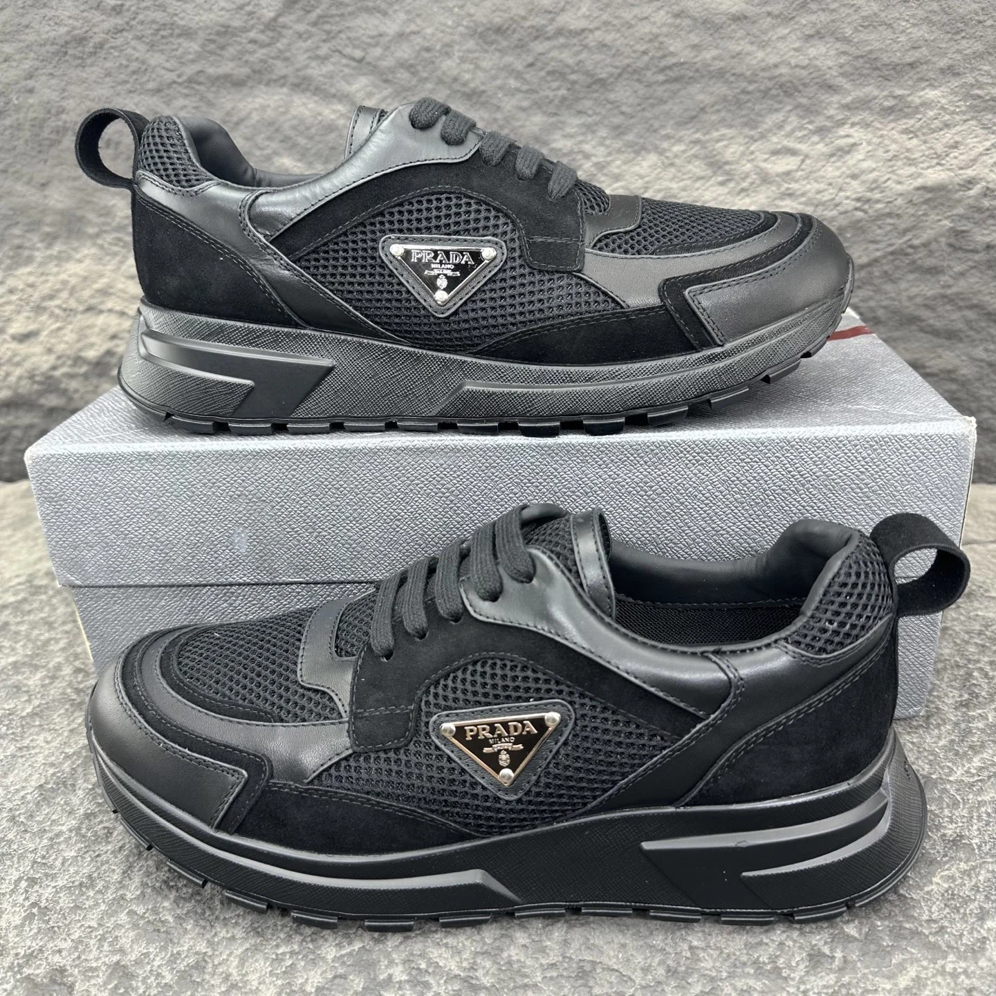 Prada Sneakers — a833f893