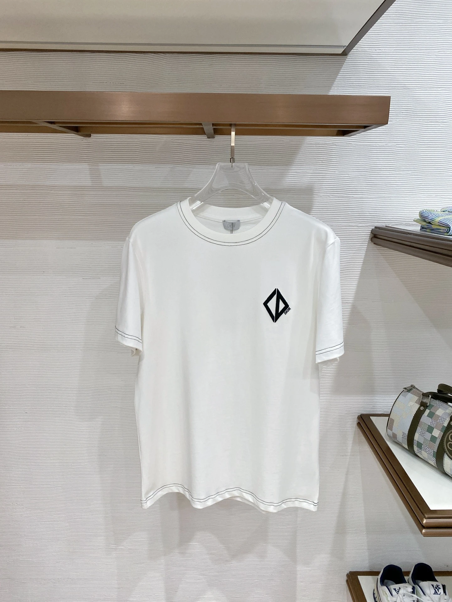 Dior T-Shirt — 34f3644d