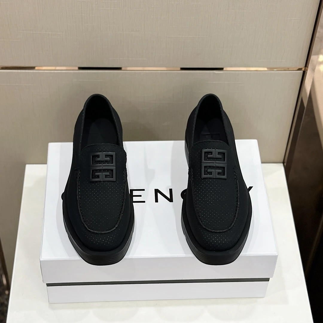Givenchy Loafers — 72d460f4