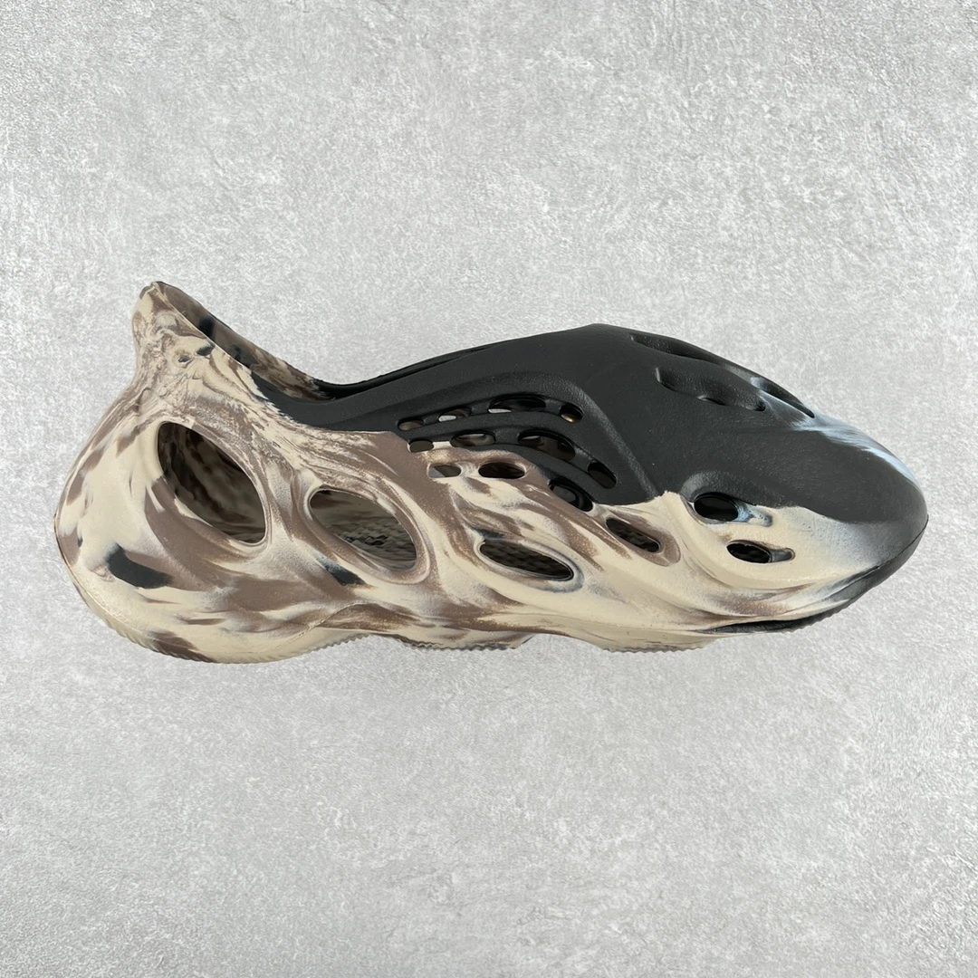 Adidas Shoes — 0531899d