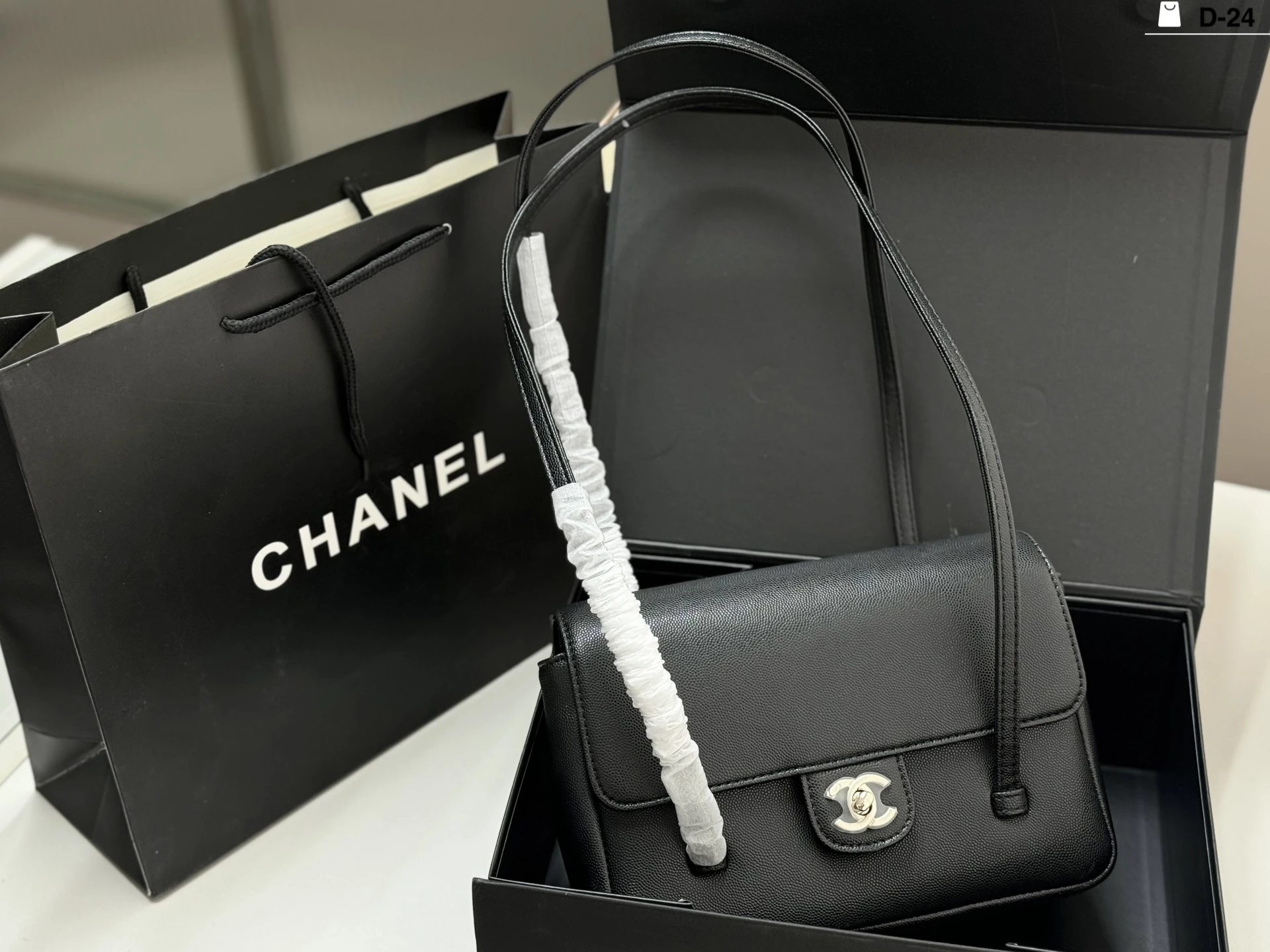 Chanel Bag — 915e75e2