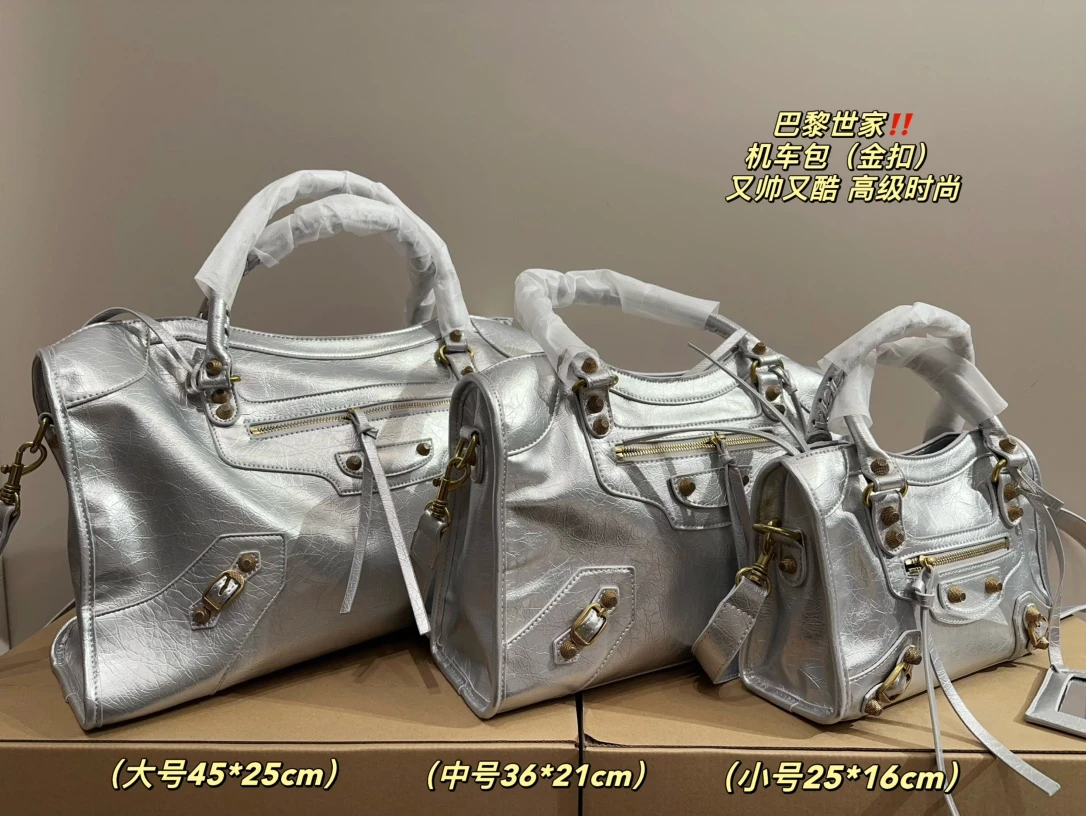 Balenciaga Bag — f3ef8b12