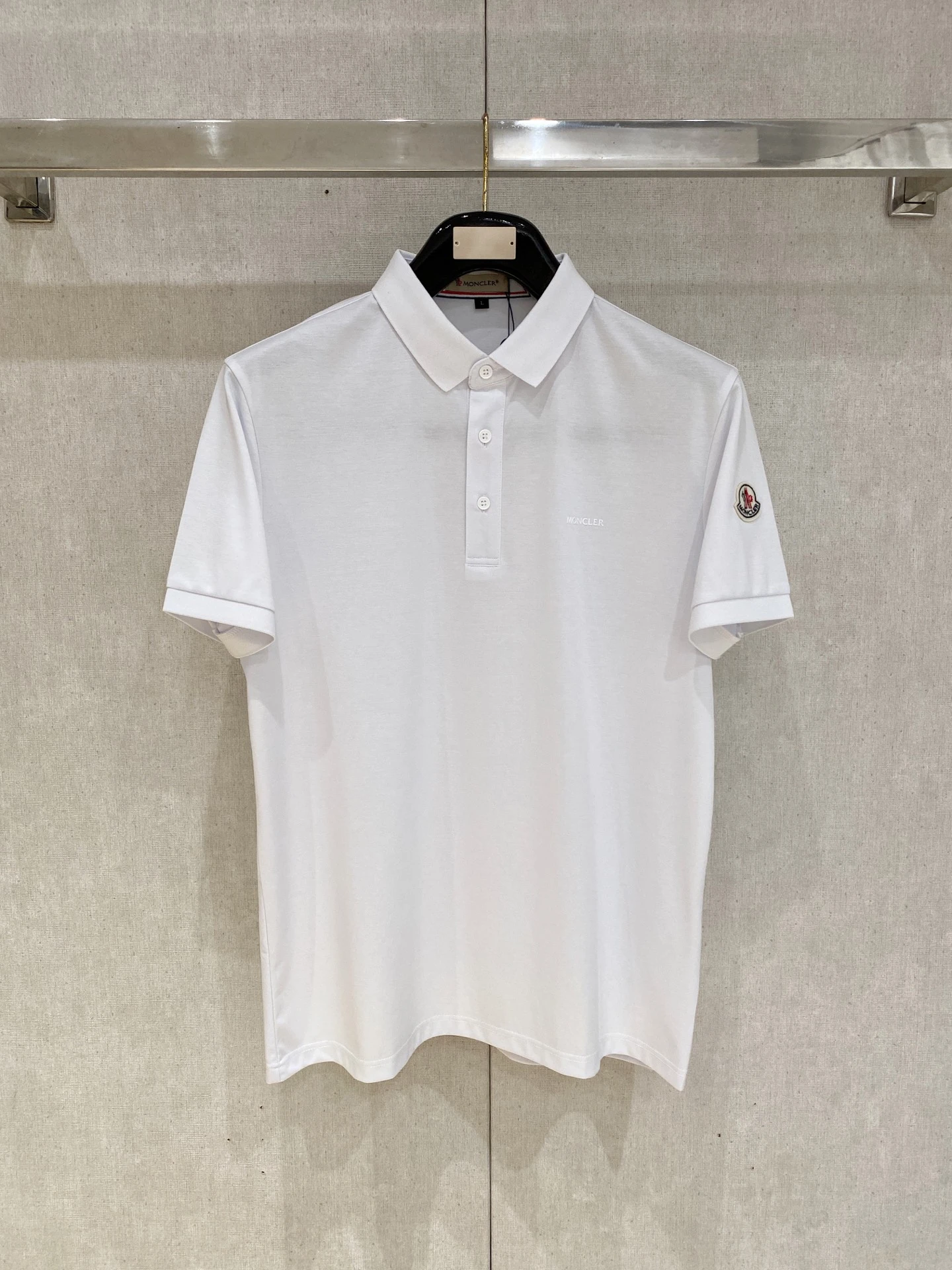 Moncler T-Shirt — 7c0a6569