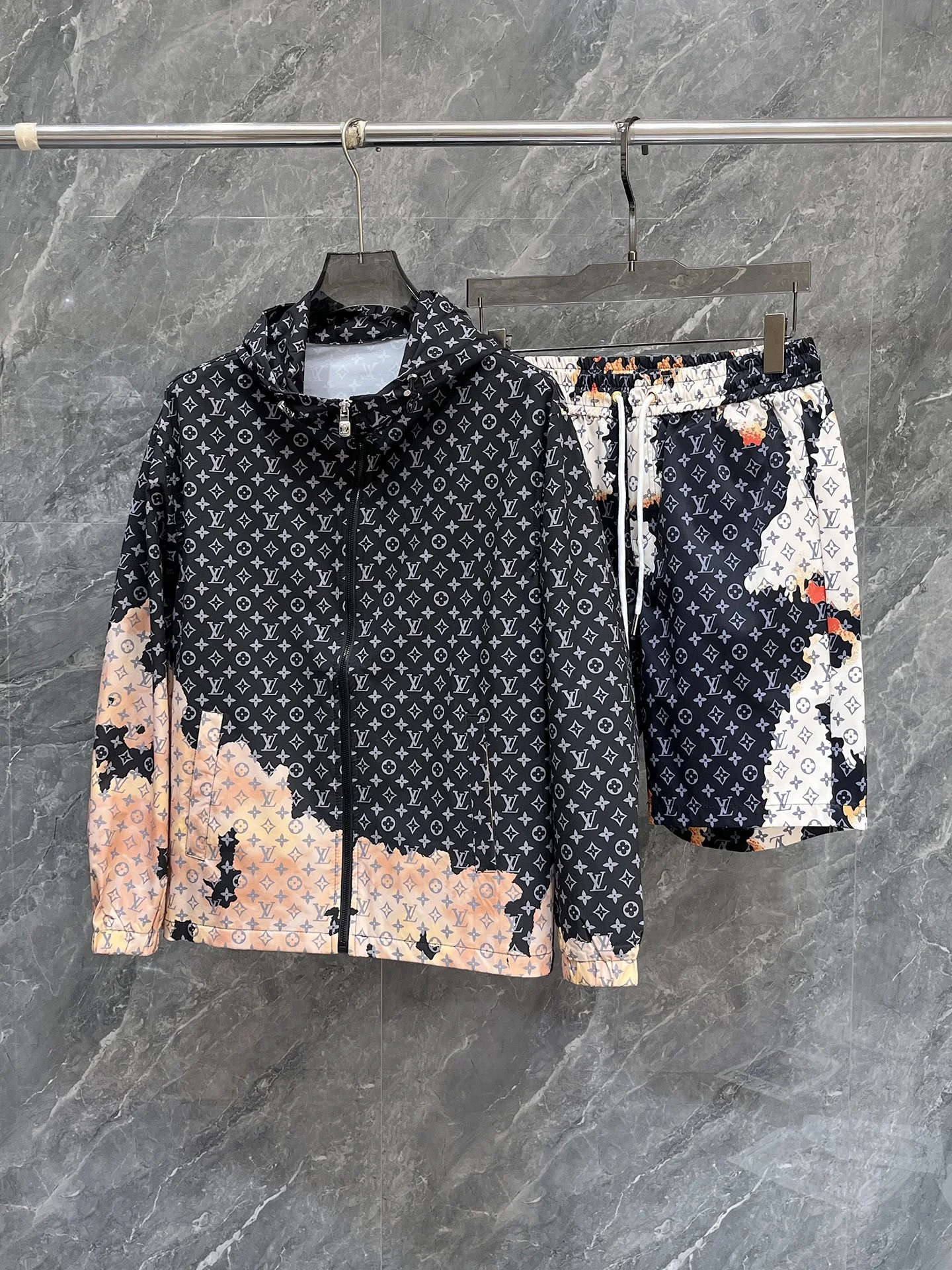 Louis Vuitton Matching Sets — 8efe8ff3