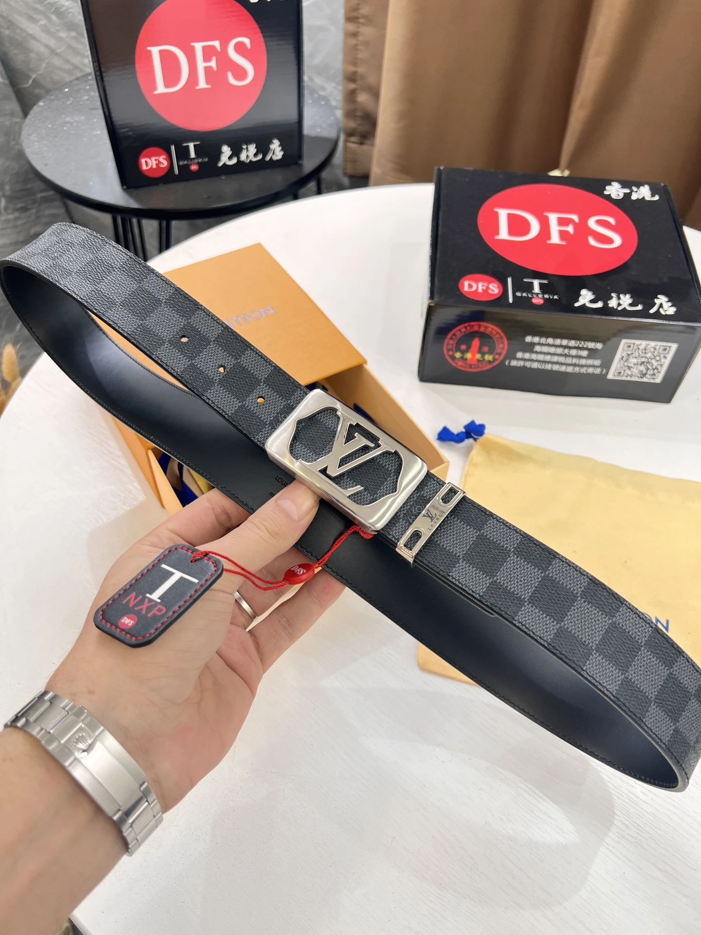 Louis Vuitton Belt — b6f16f99