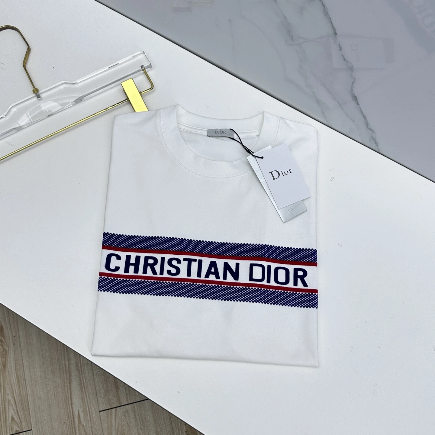 Dior T-Shirt — b5b3adf4