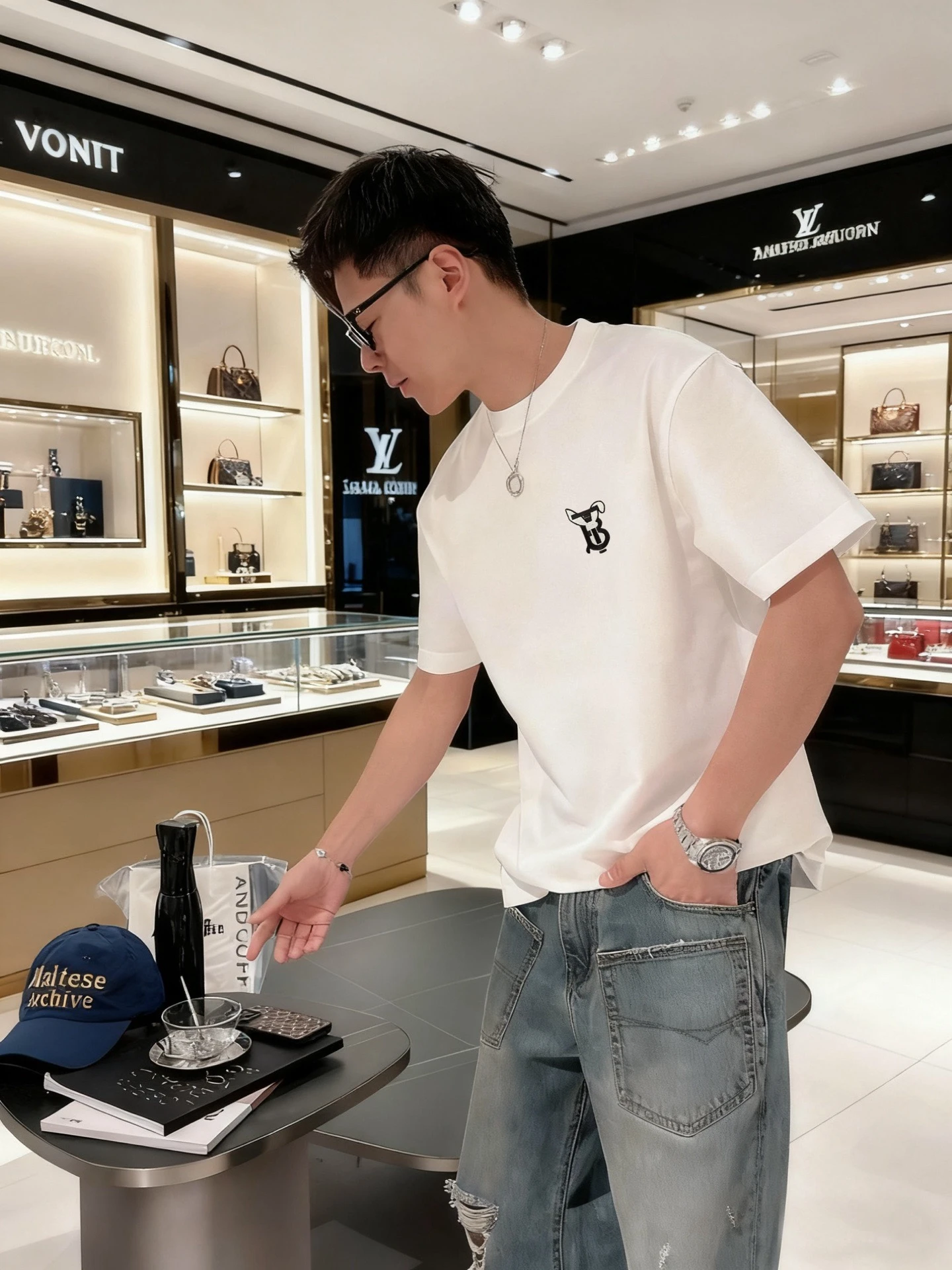 Burberry T-Shirt — 11baf0e3