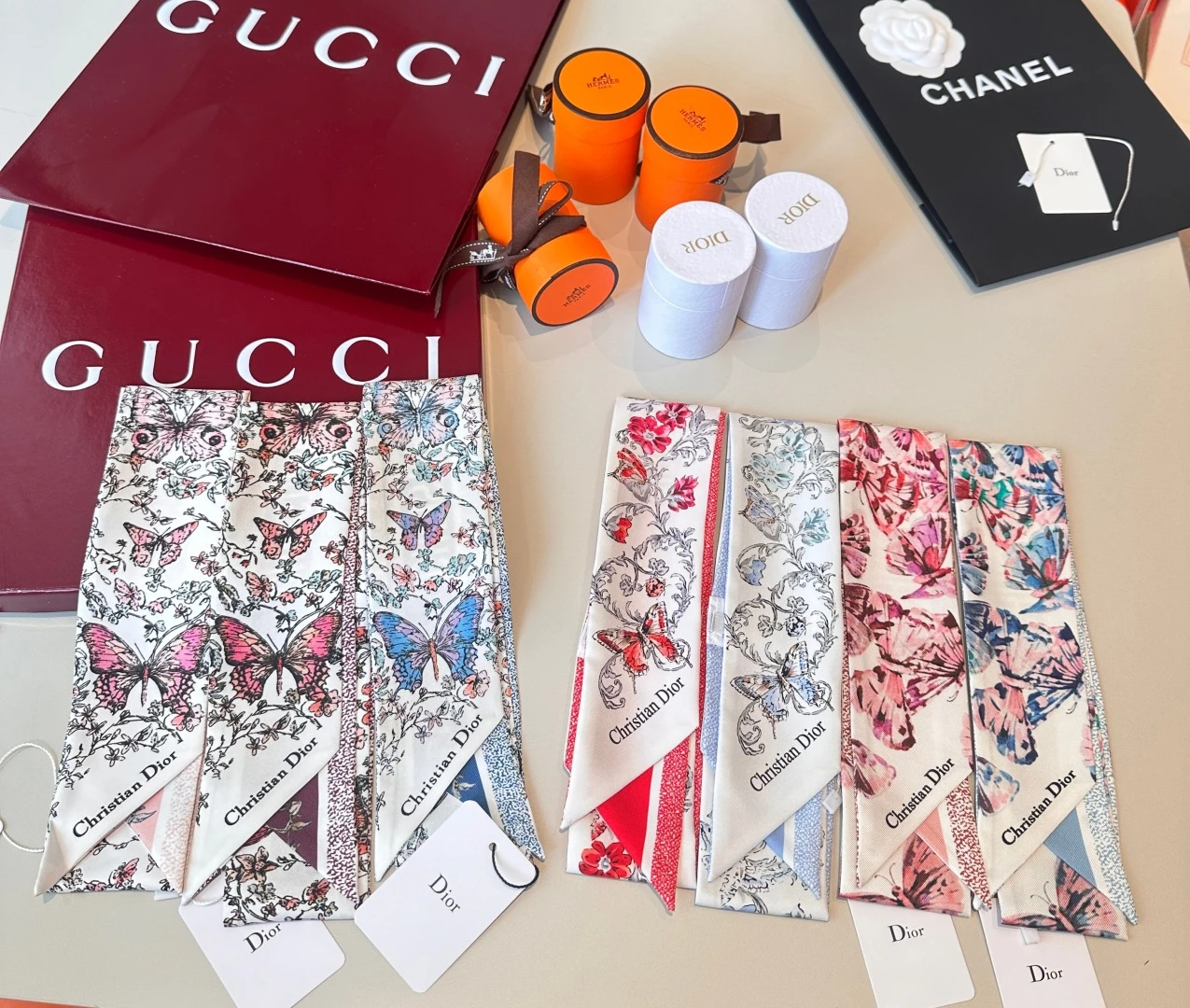 Dior Scarves — a780e67c